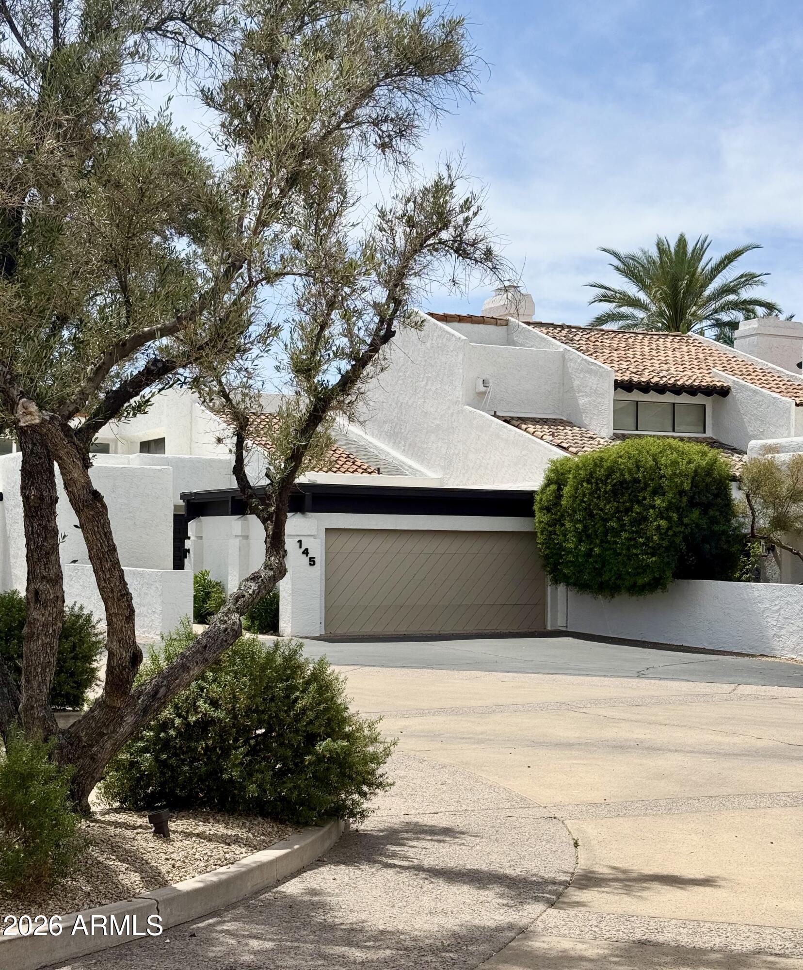 4438 E Camelback Road 145