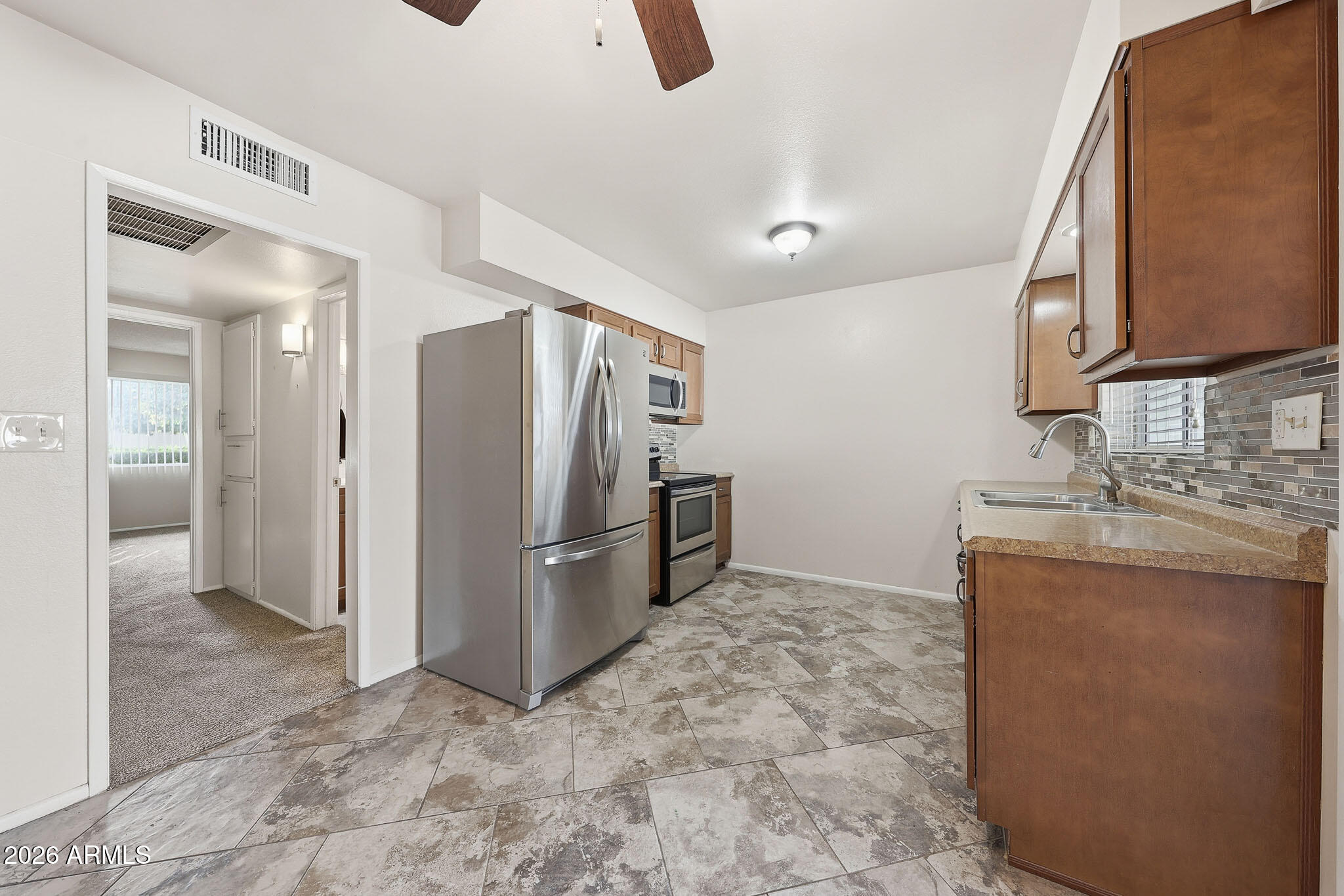 10622 W COGGINS Drive