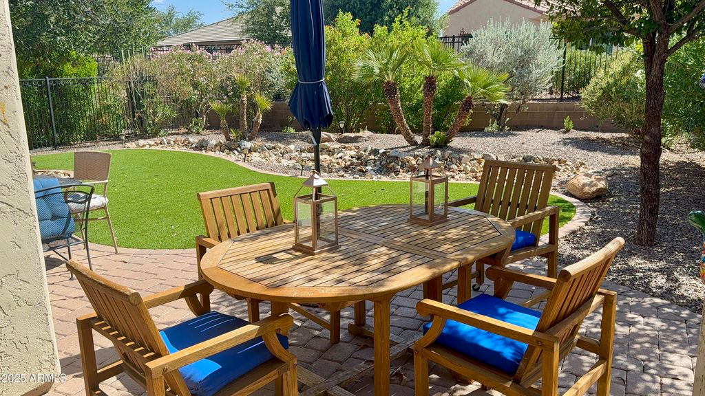 Photo of 26133 W Vista North Drive, Buckeye, AZ 85396 (MLS # 6932171)