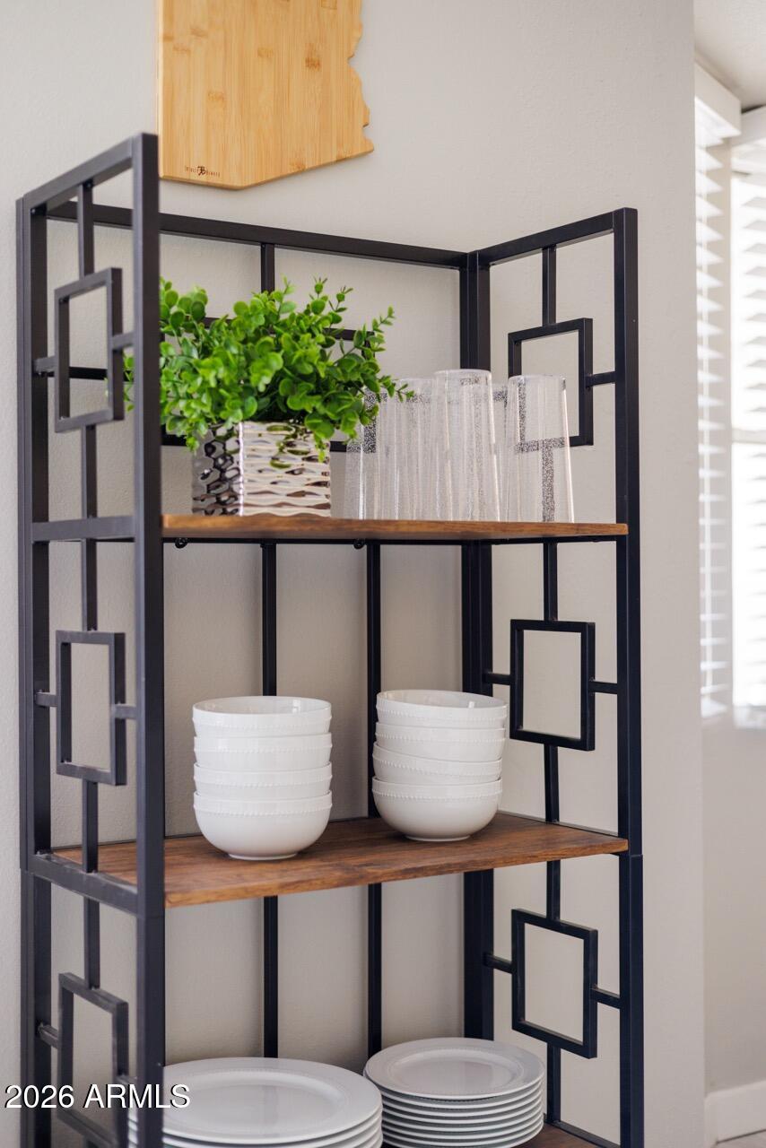 3011 S COUNTRY CLUB Way