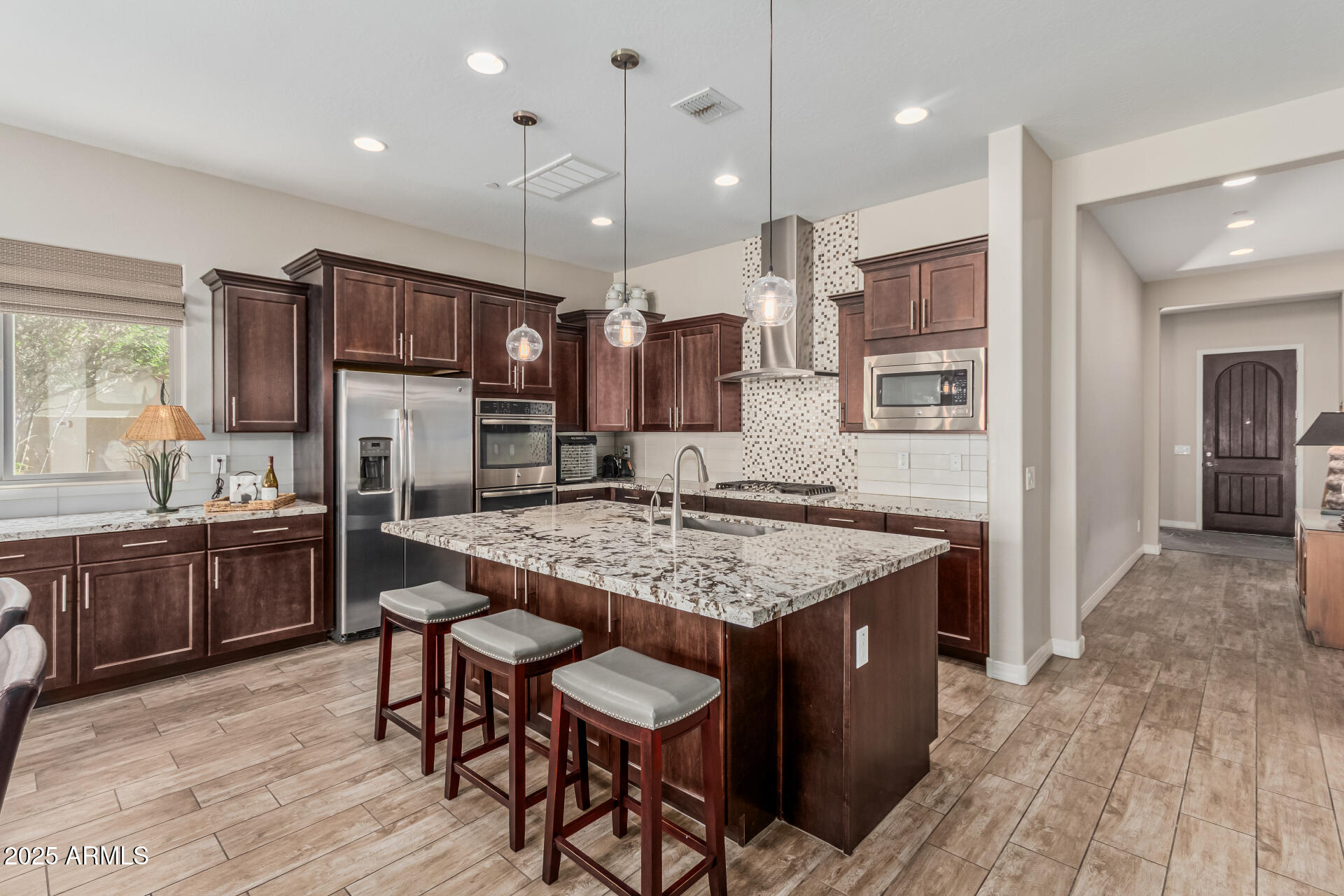 10713 N 124TH Place