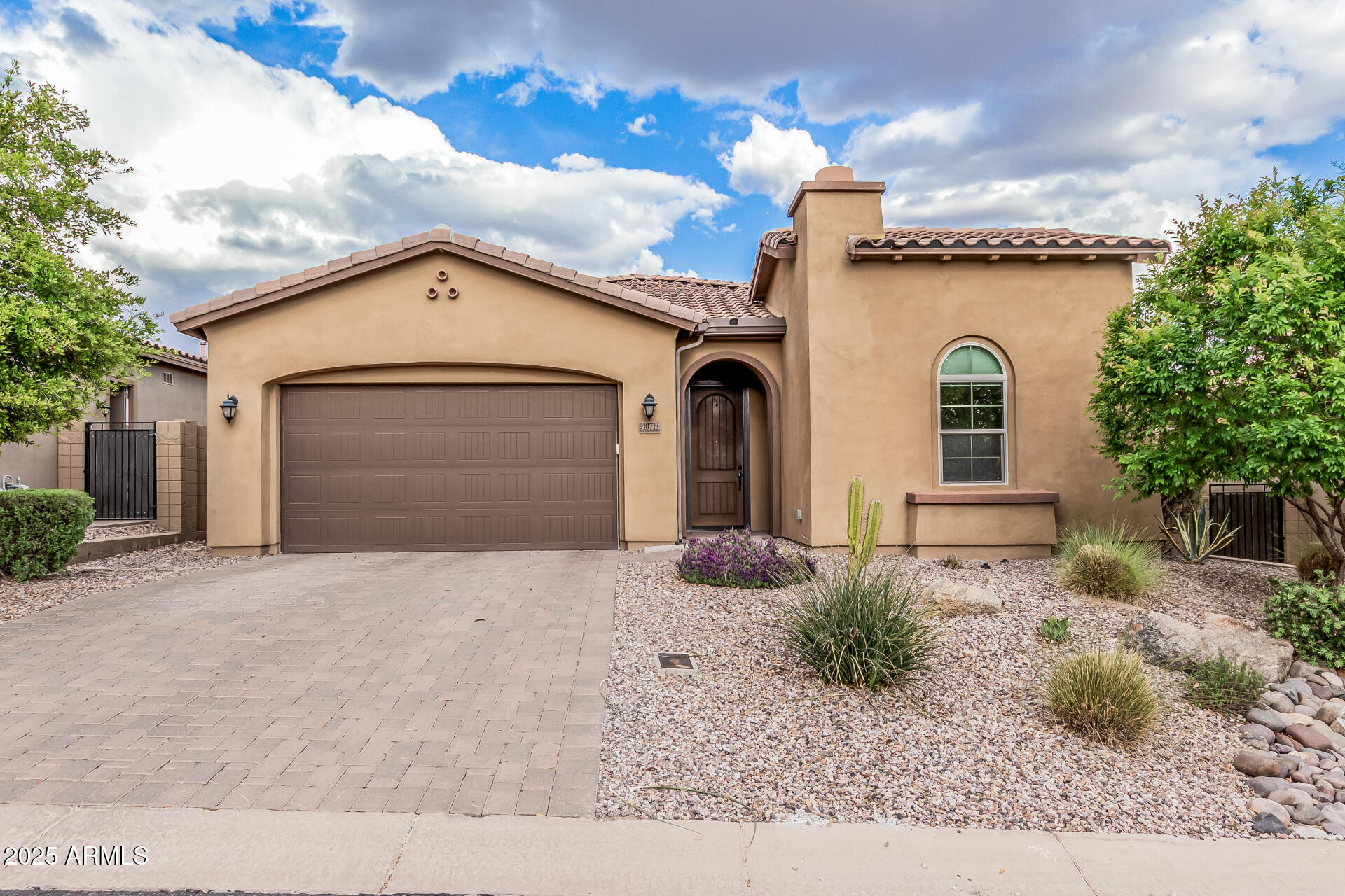 10713 N 124TH Place