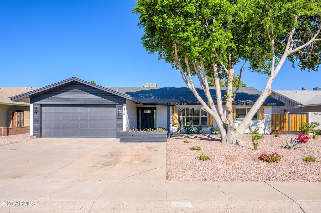 Photo of 1316 E Carter Drive, Tempe, AZ 85282 (MLS # 6947678)