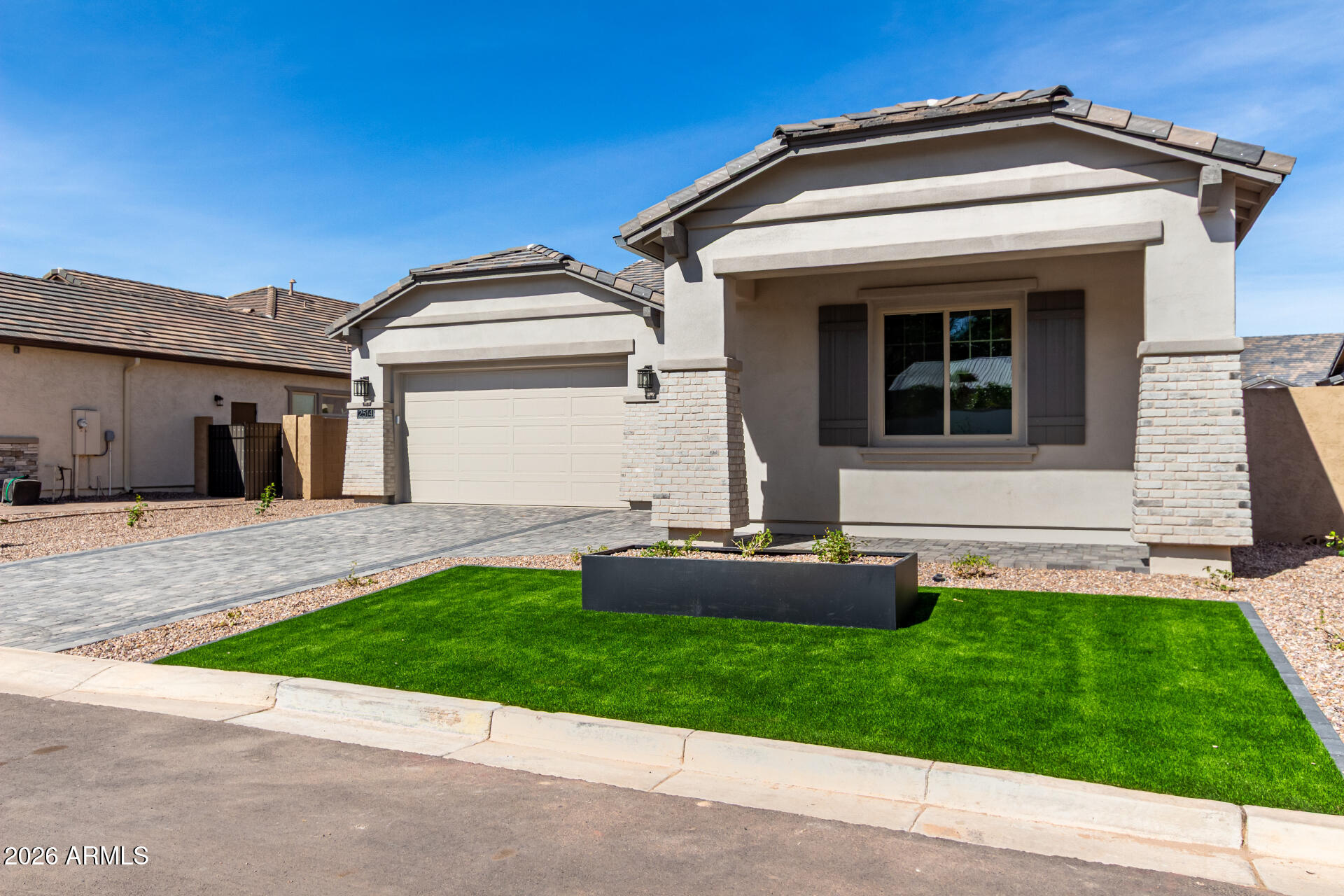 2514 E PRESTON Street