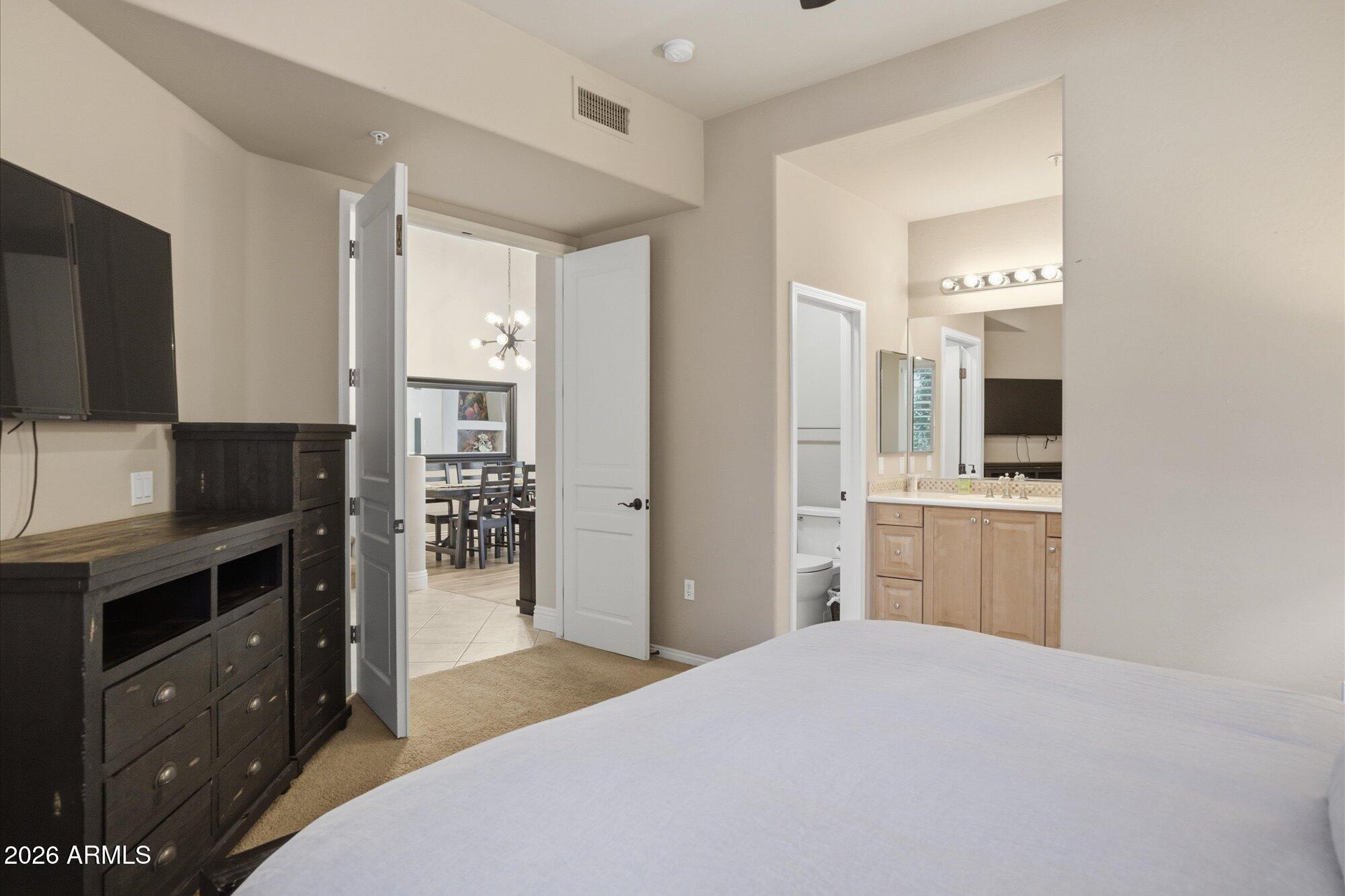 19475 N GRAYHAWK Drive 1060