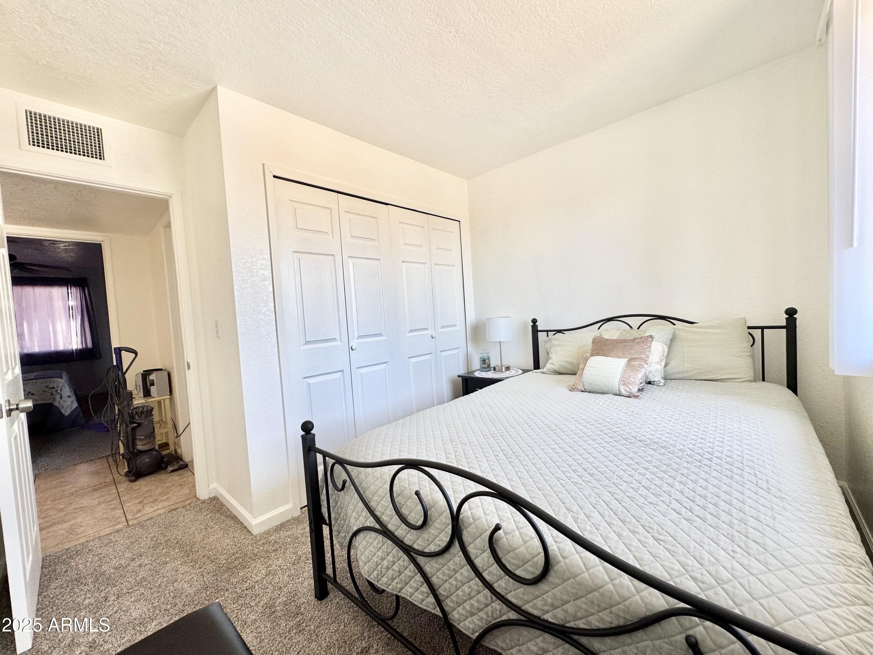 VISTA VILLAGE 5 - Residential