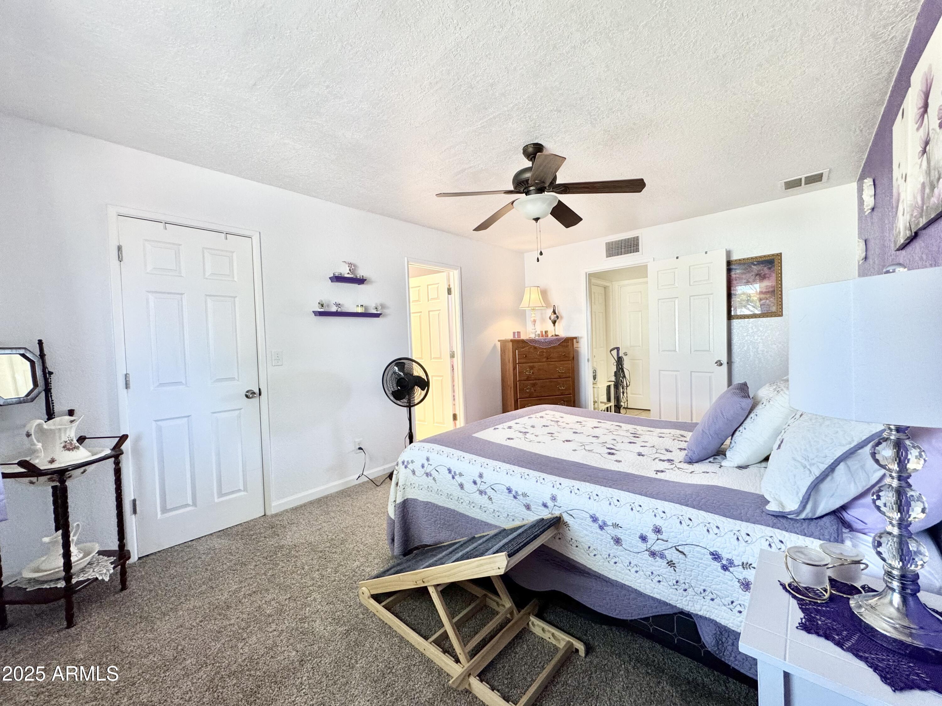 VISTA VILLAGE 5 - Residential