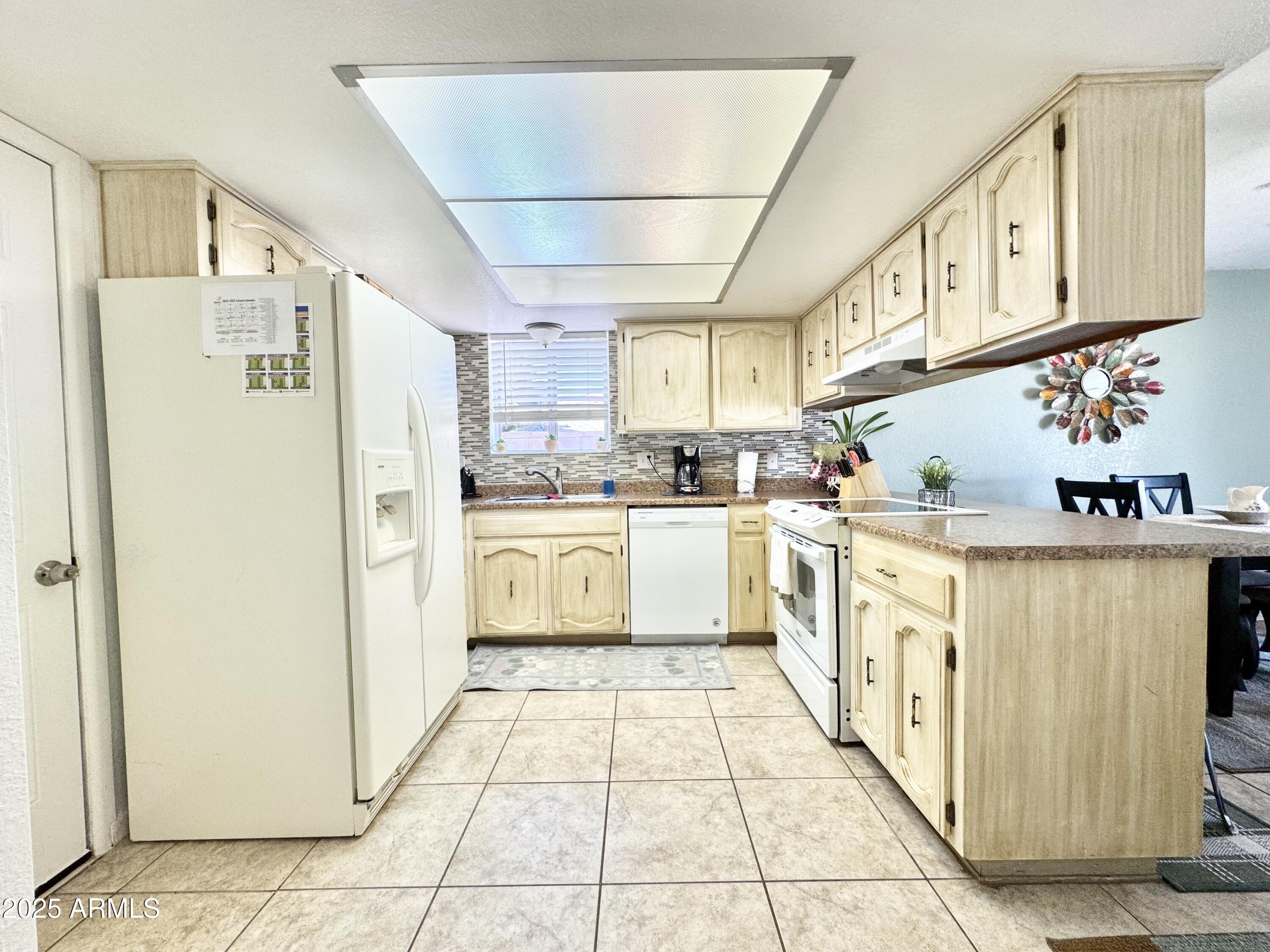 VISTA VILLAGE 5 - Residential