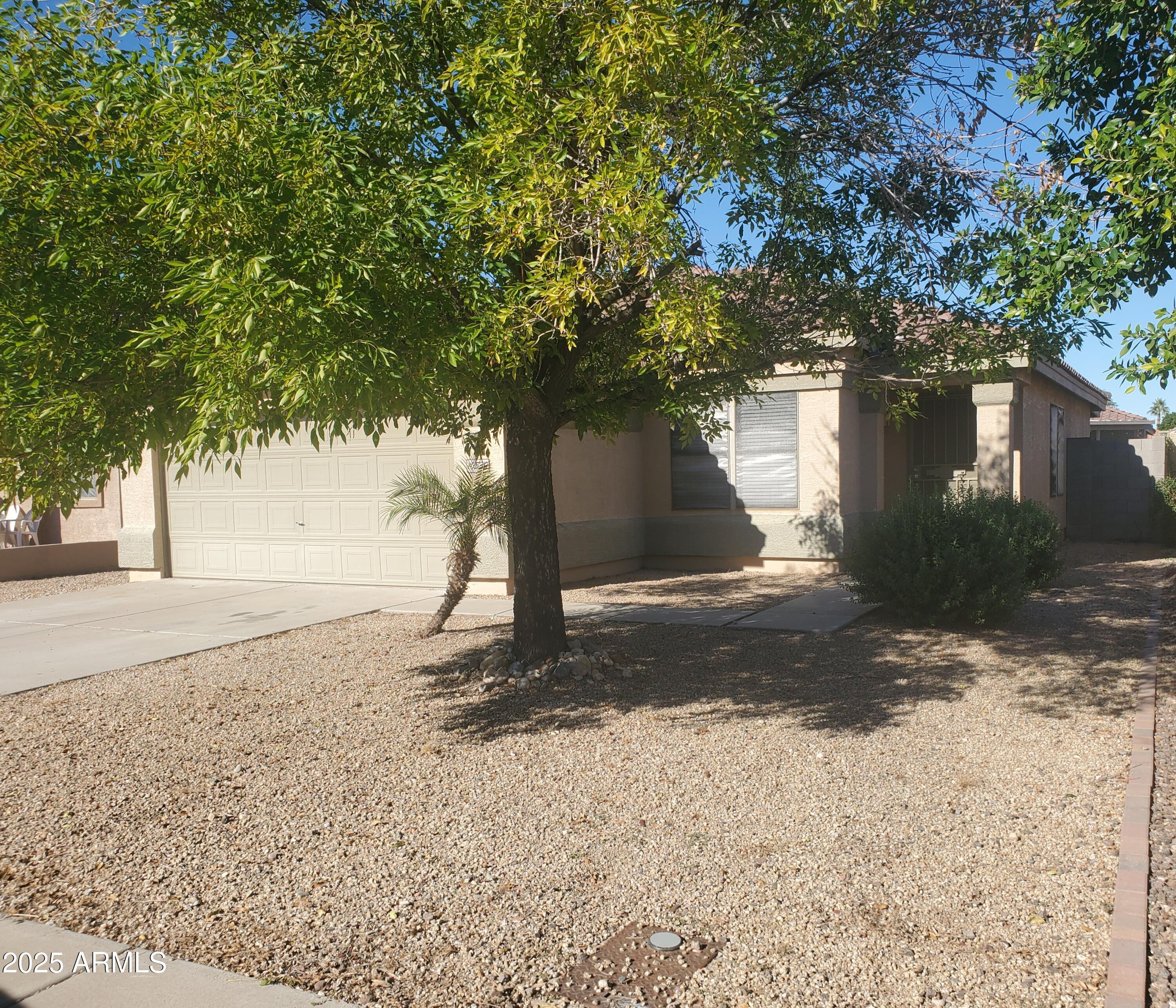 10530 W Louise Drive
