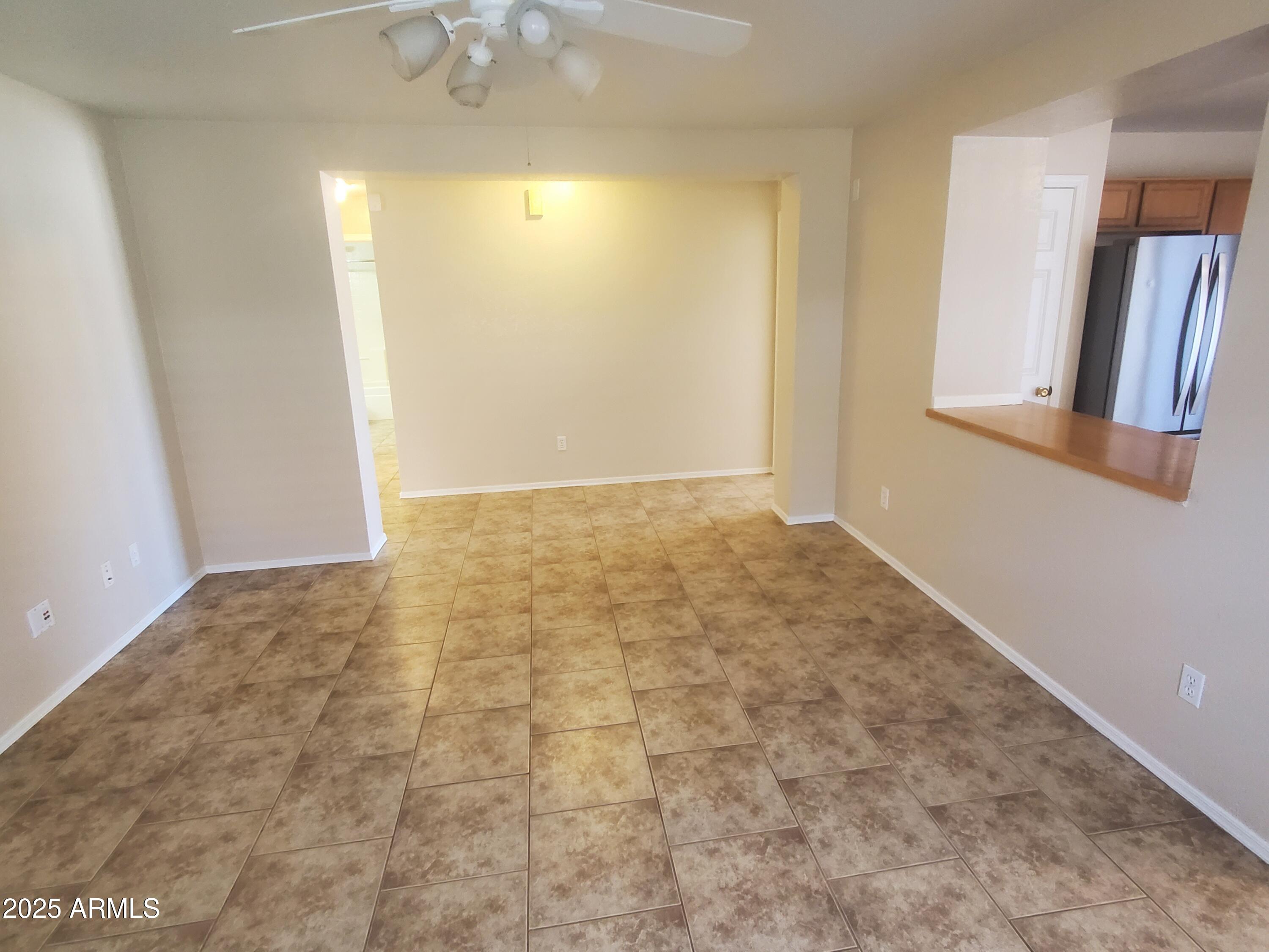 10530 W LOUISE Drive