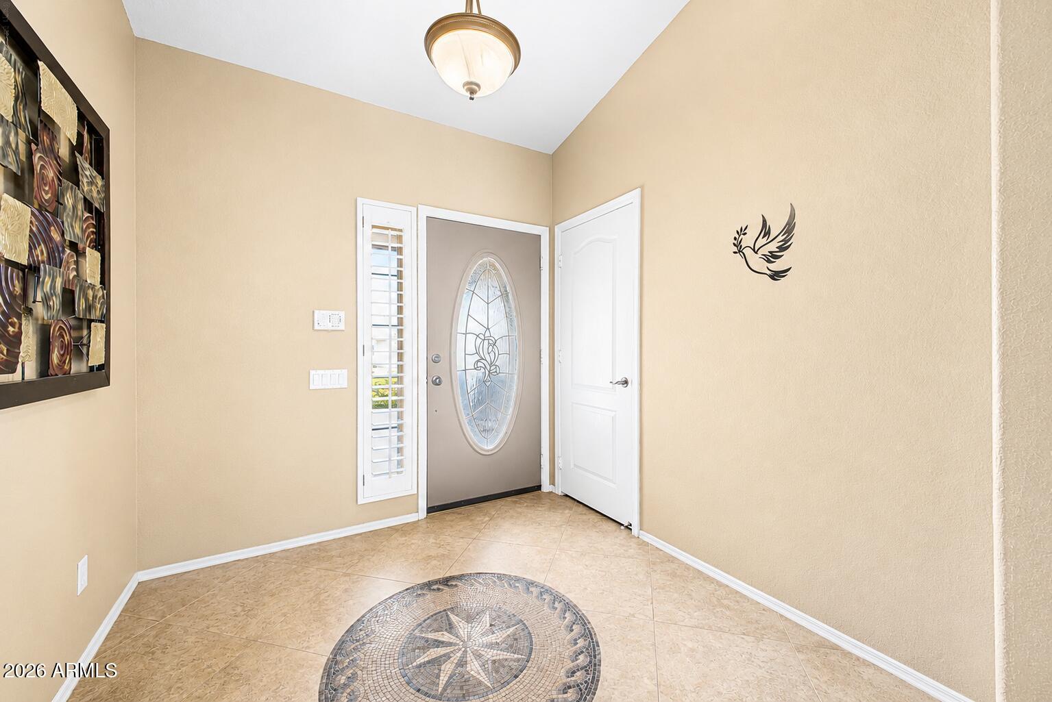 6322 W POTTER Drive