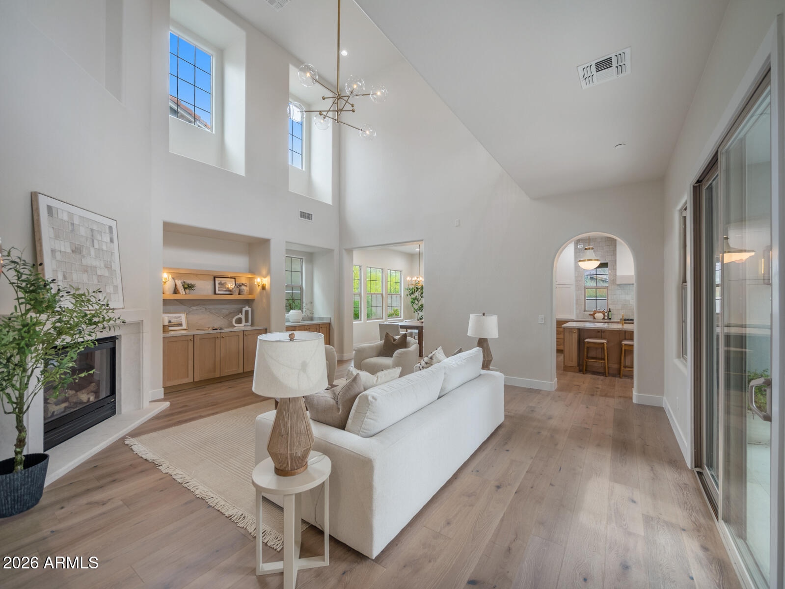 9433 E TRAILSIDE View