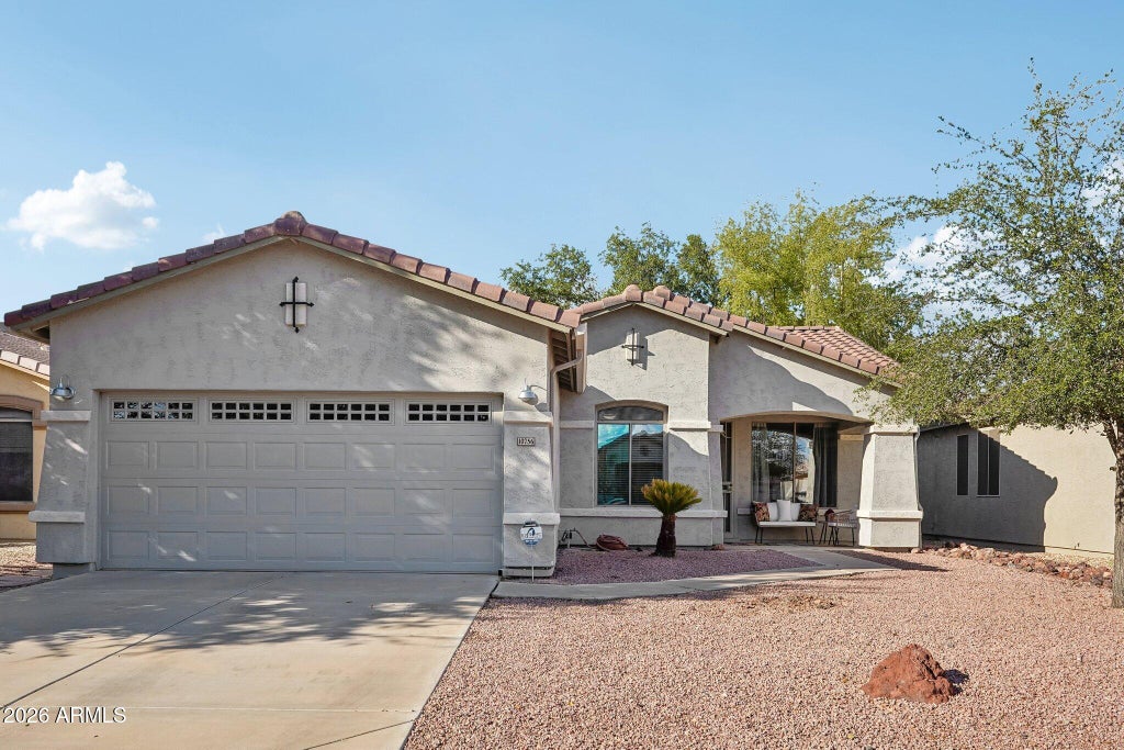 Photo of 10756 W Citrus Grove Way, Avondale, AZ 85392 (MLS # 7086899)