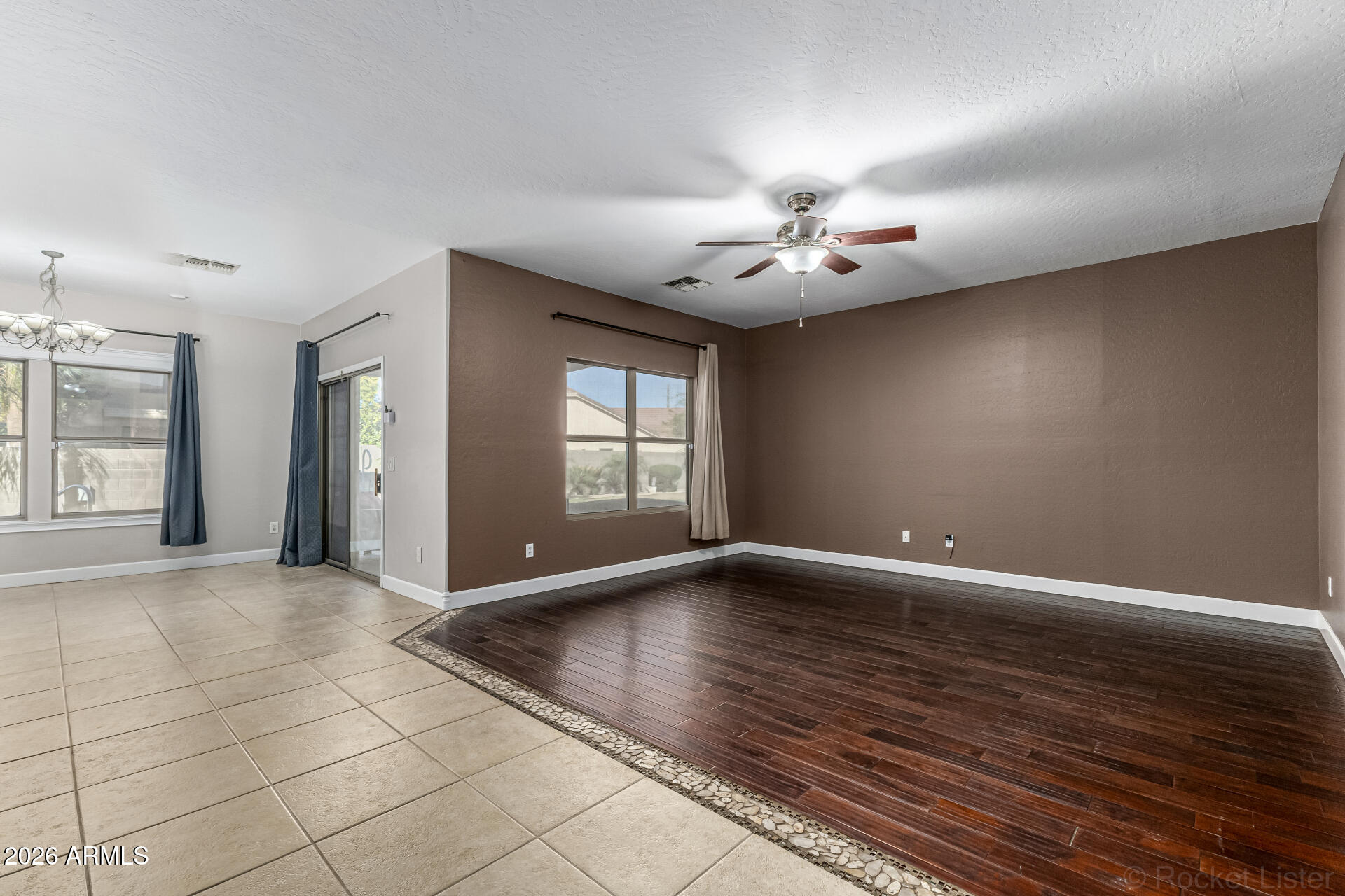 1042 S BEDFORD Place