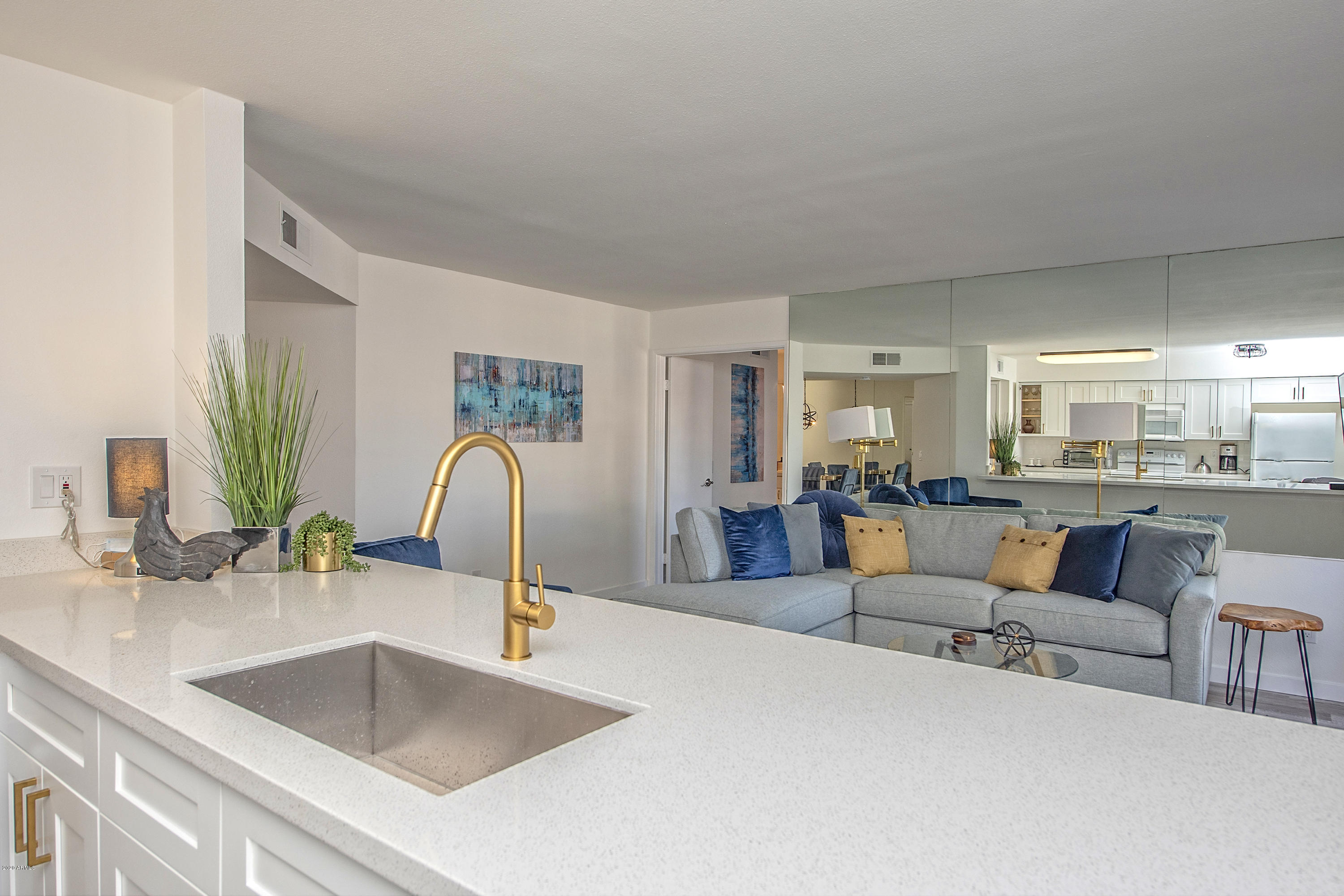 5209 N 24TH Street 103