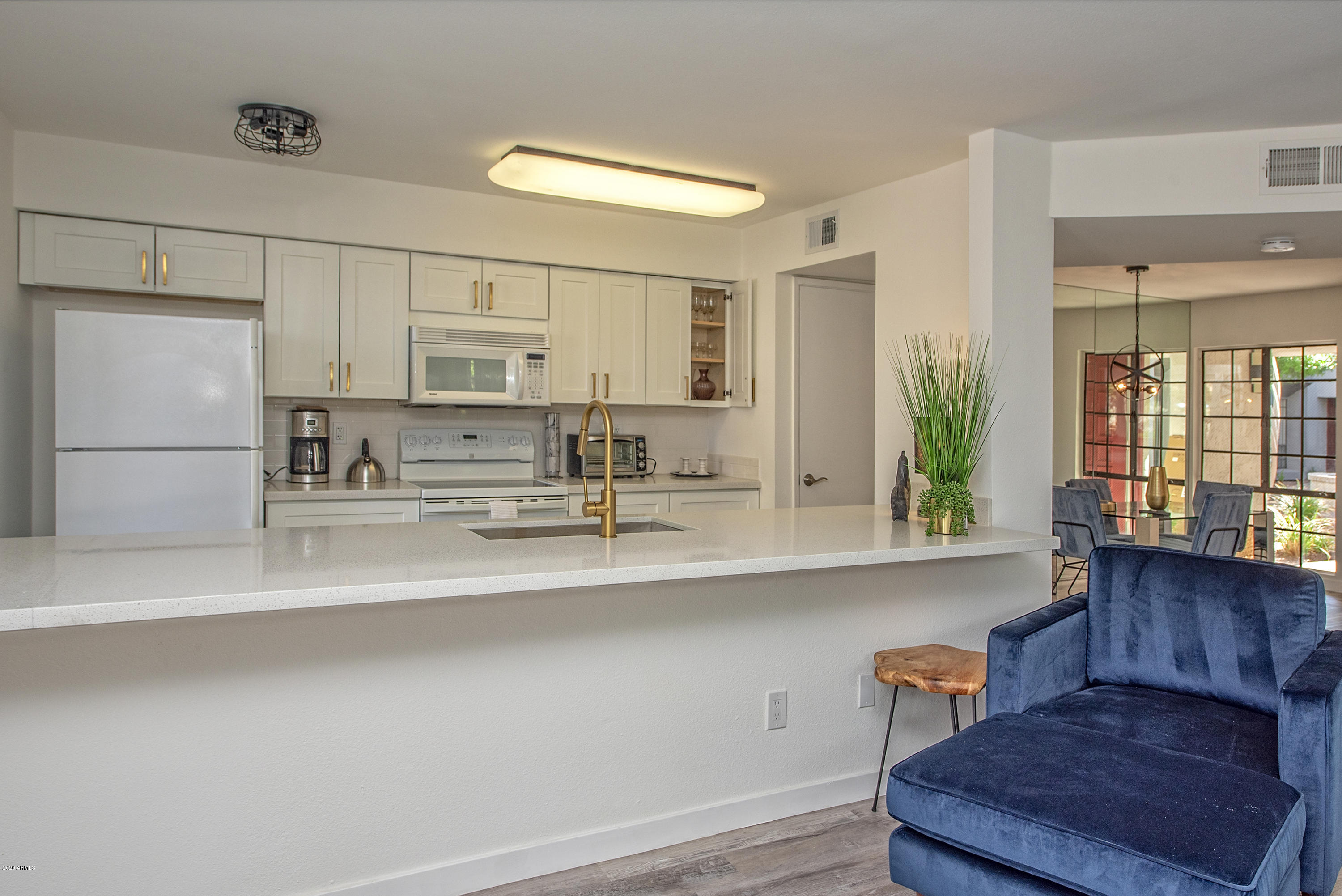 5209 N 24TH Street 103