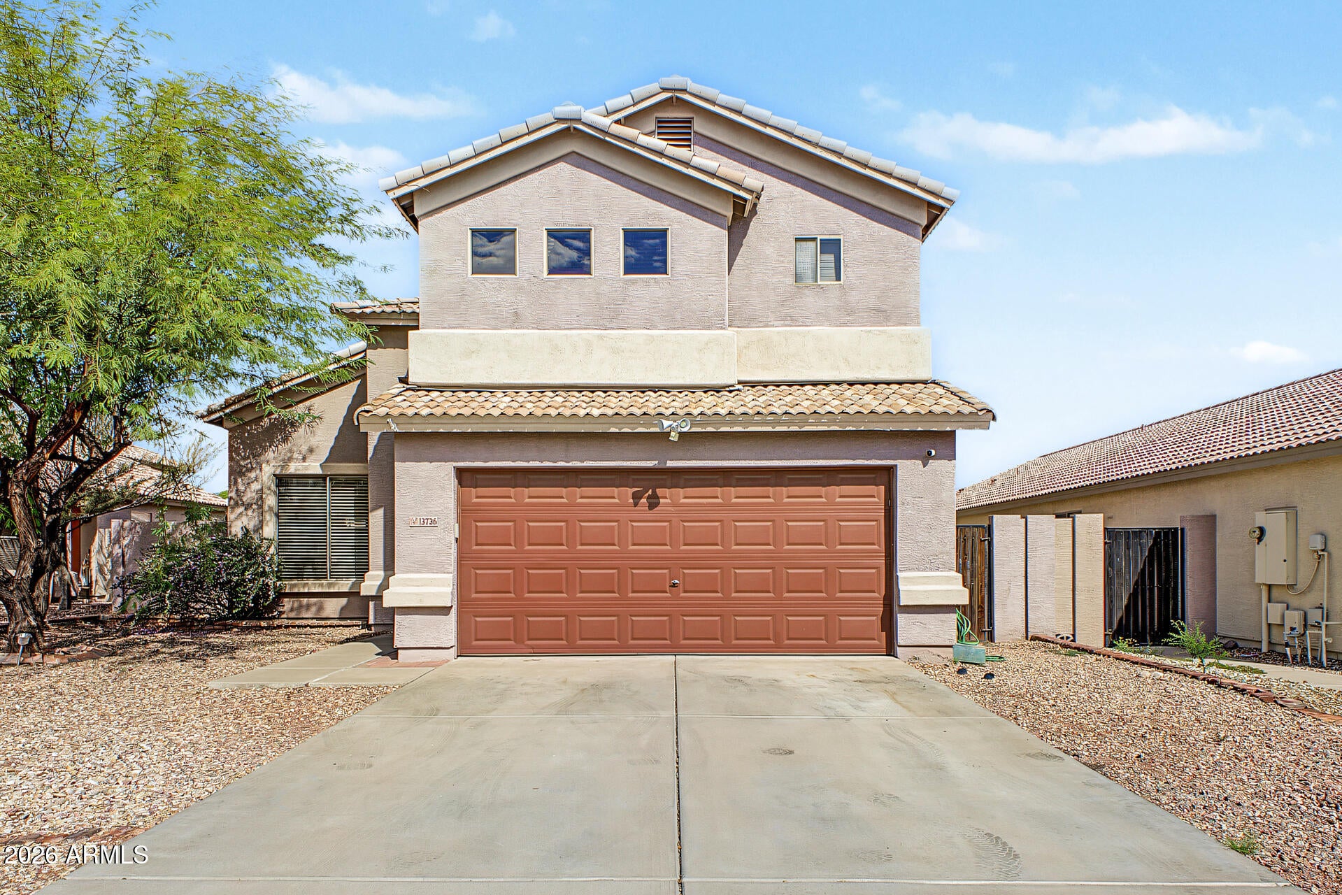 13736 W SOLANO Drive