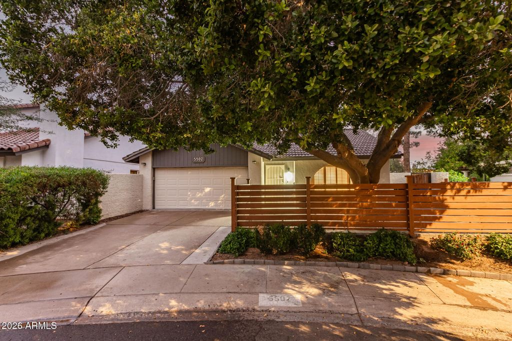 Photo of 5502 S Jolly Roger Road, Tempe, AZ 85283 (MLS # 6969577)