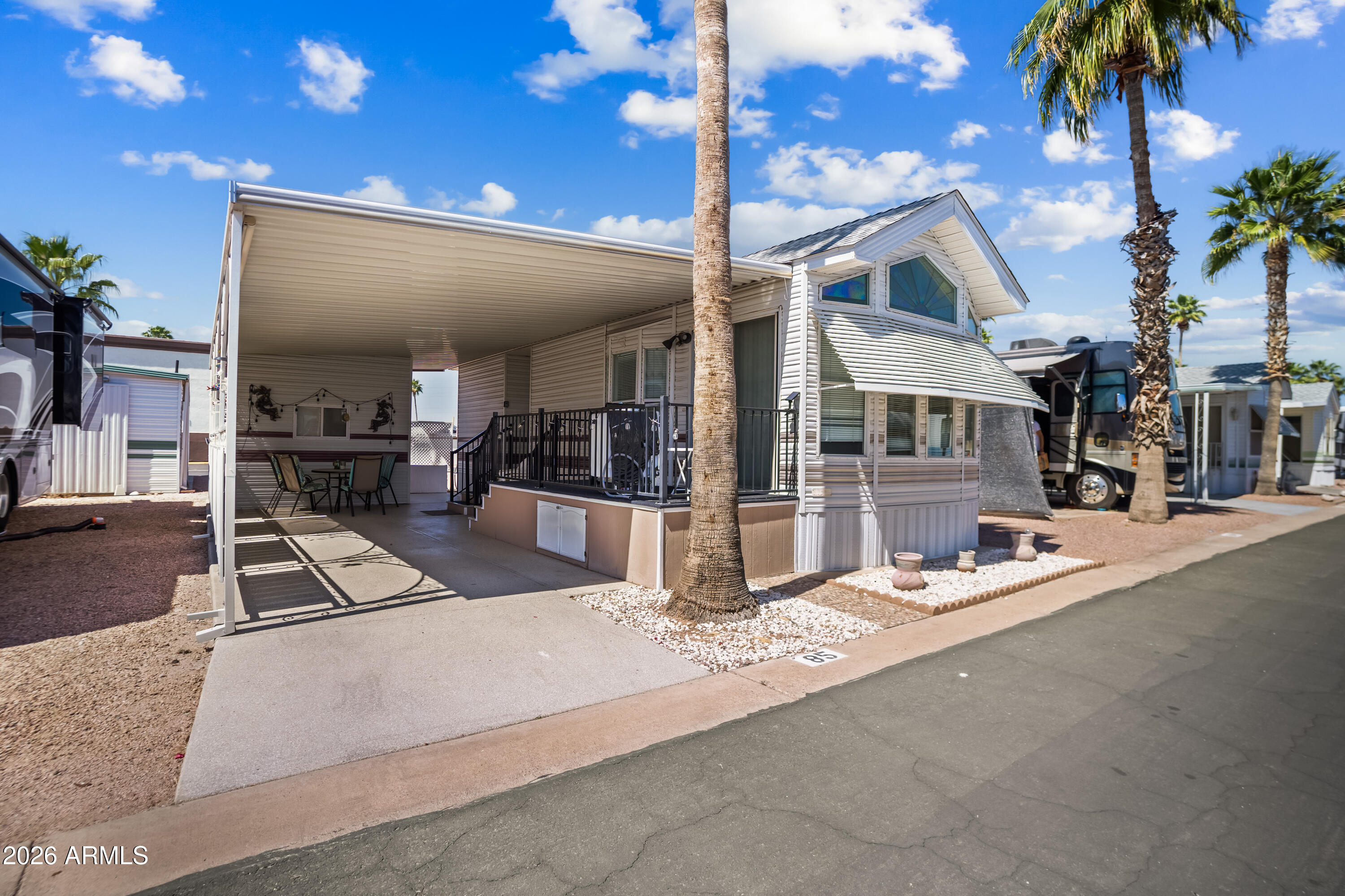 1371 E 4TH Avenue 85