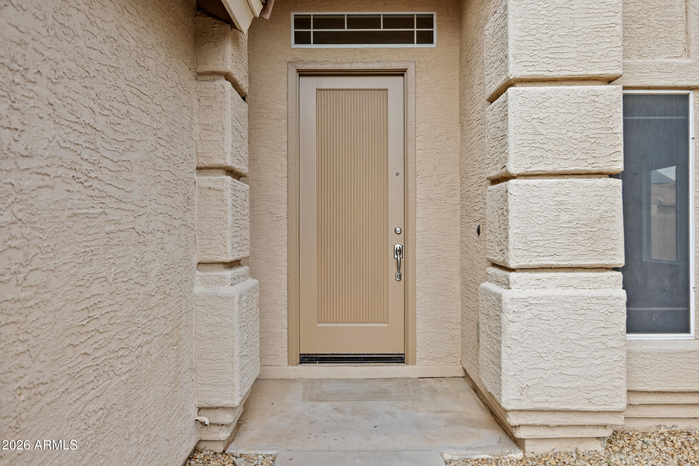 Properties 2 1040 E AMBERWOOD Drive