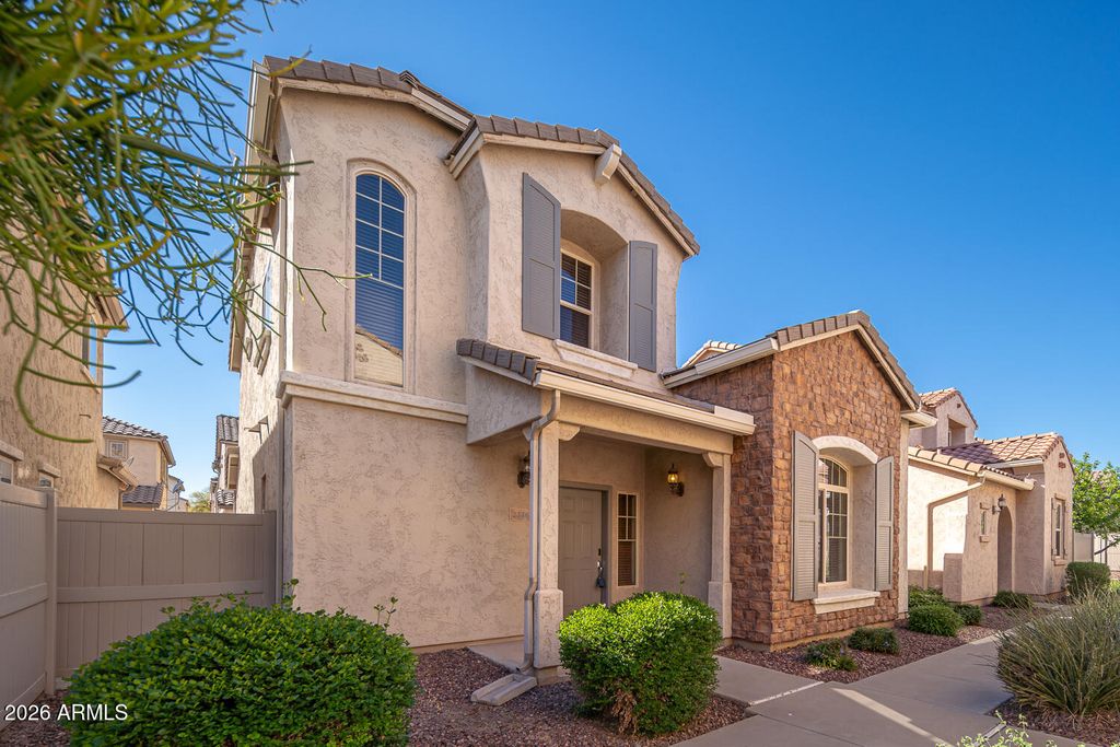 Photo of 2146 W Monte Cristo Avenue, Phoenix, AZ 85023 (MLS # 7000970)