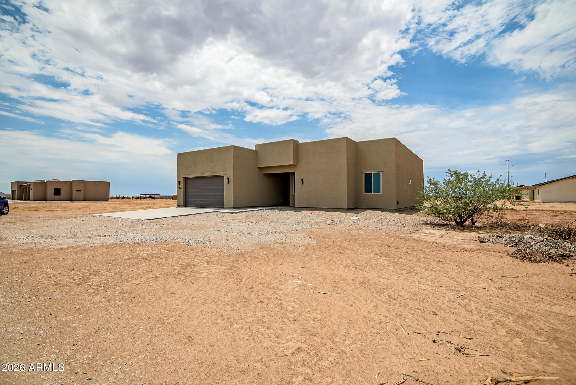 27540 N 255th Lane