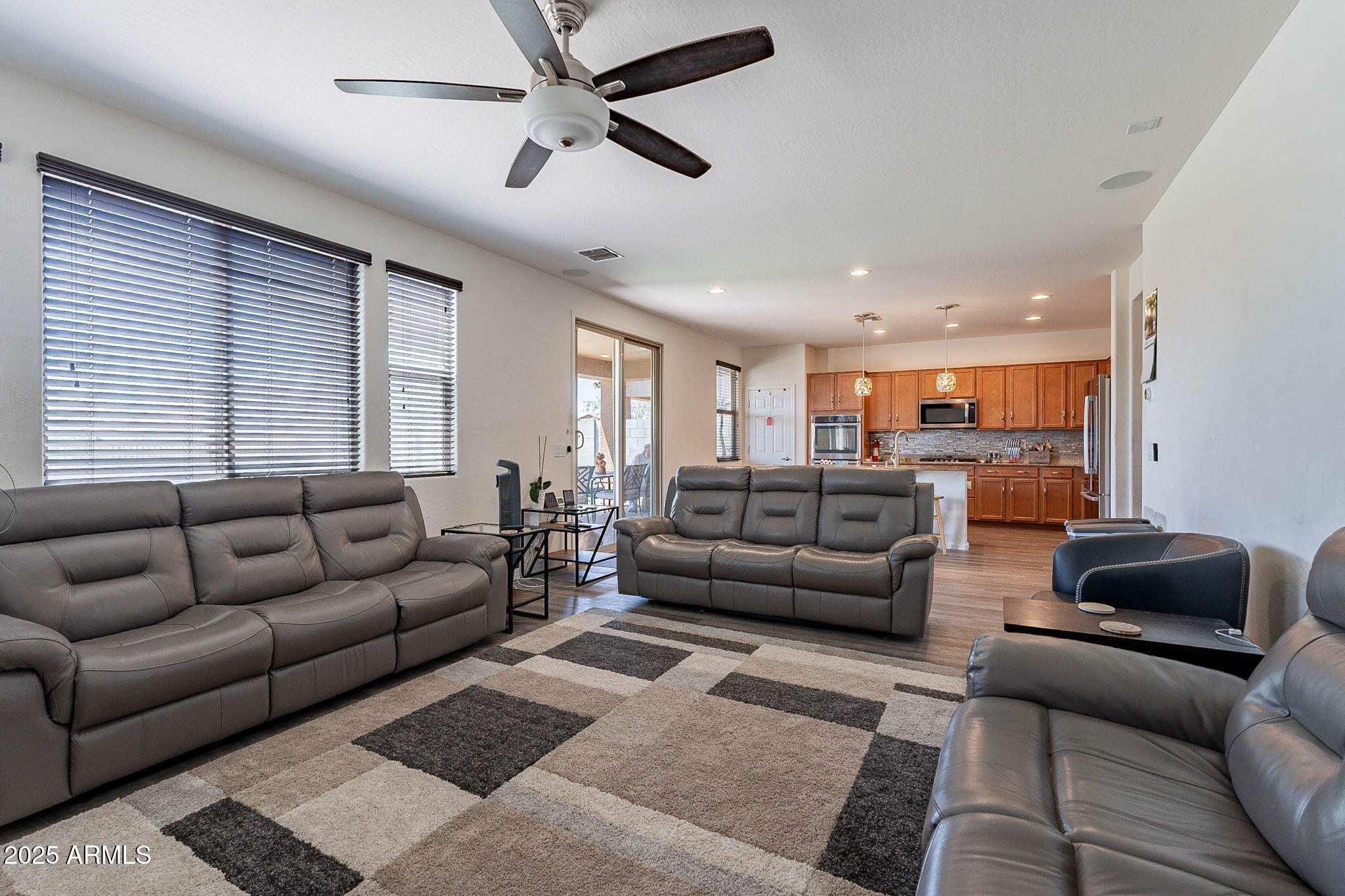 5239 W LEODRA Lane