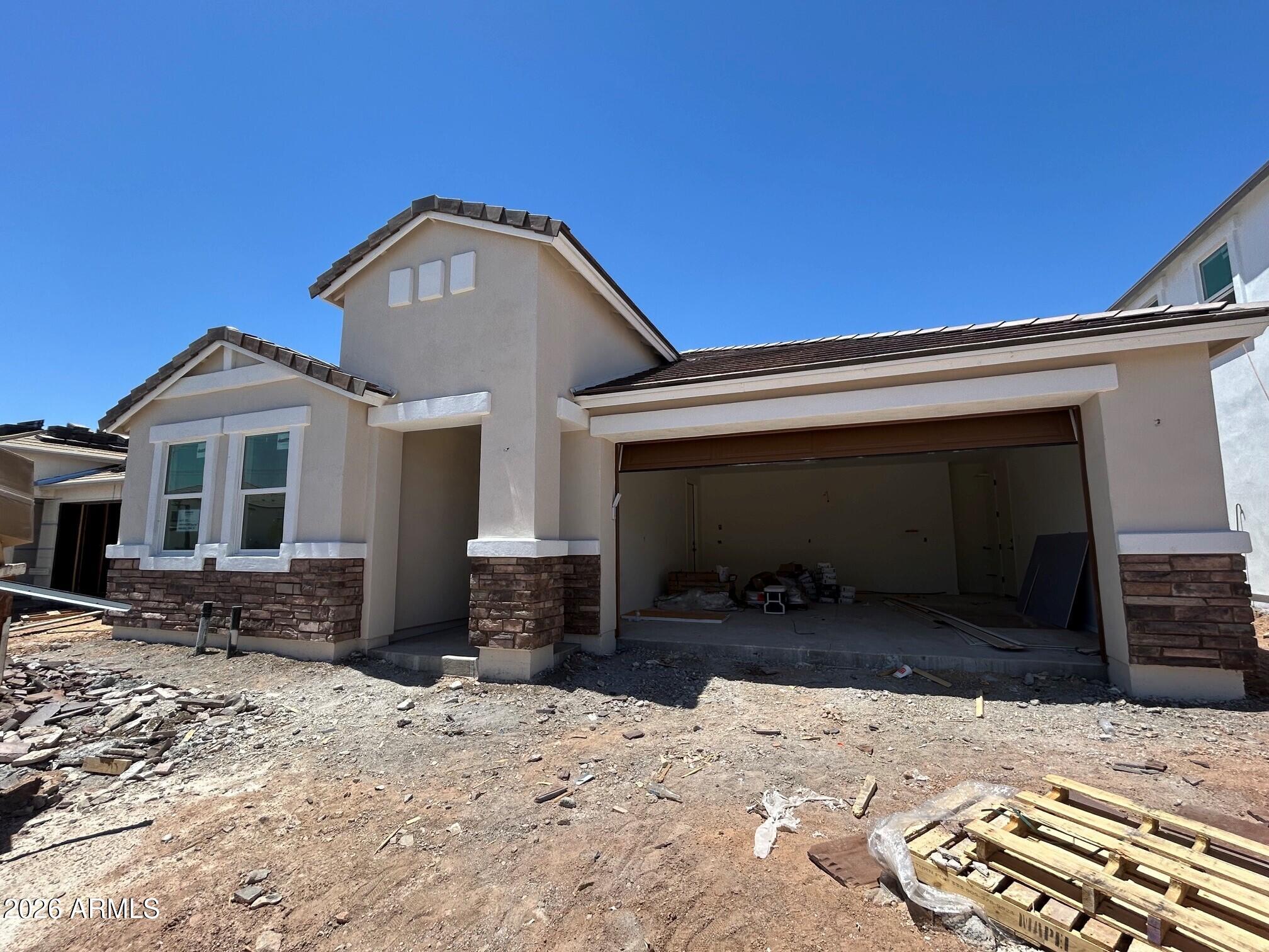 2706 E AGAVE KNOLL Road
