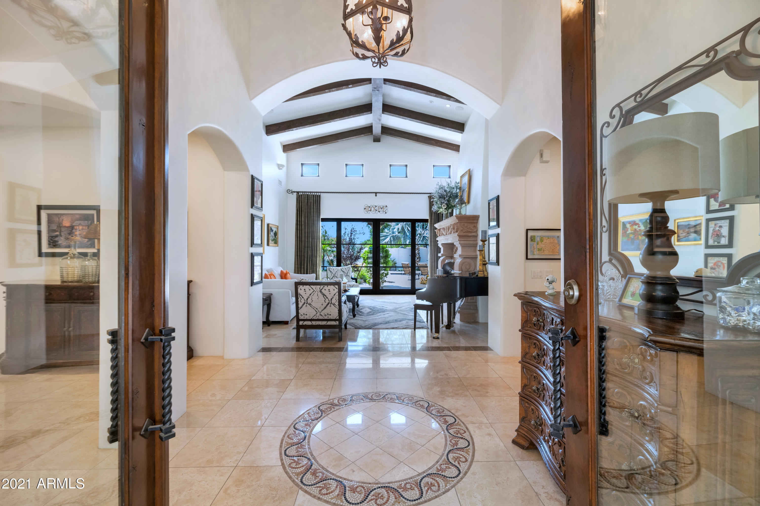 LA MAZA VILLA 1 - Residential