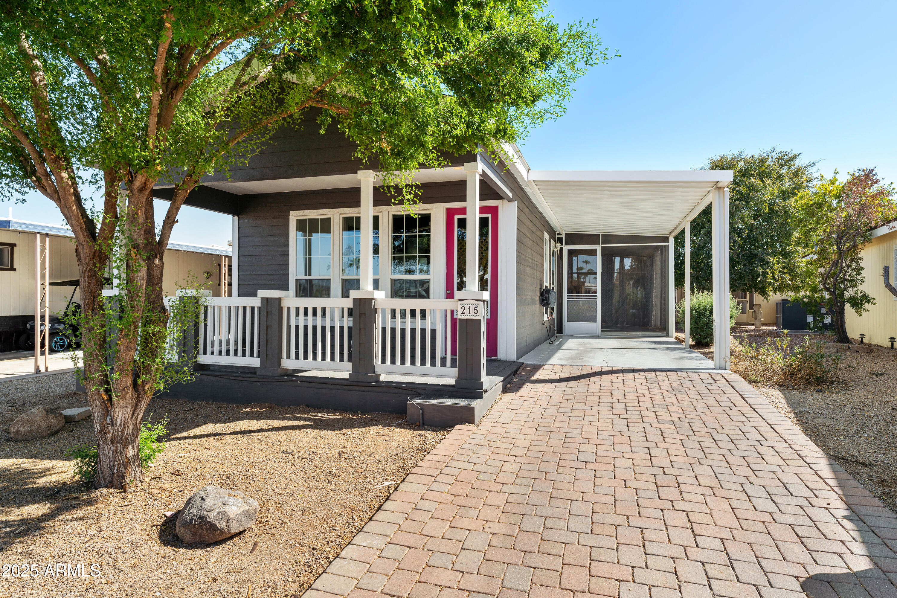 201 S GREENFIELD Road 215