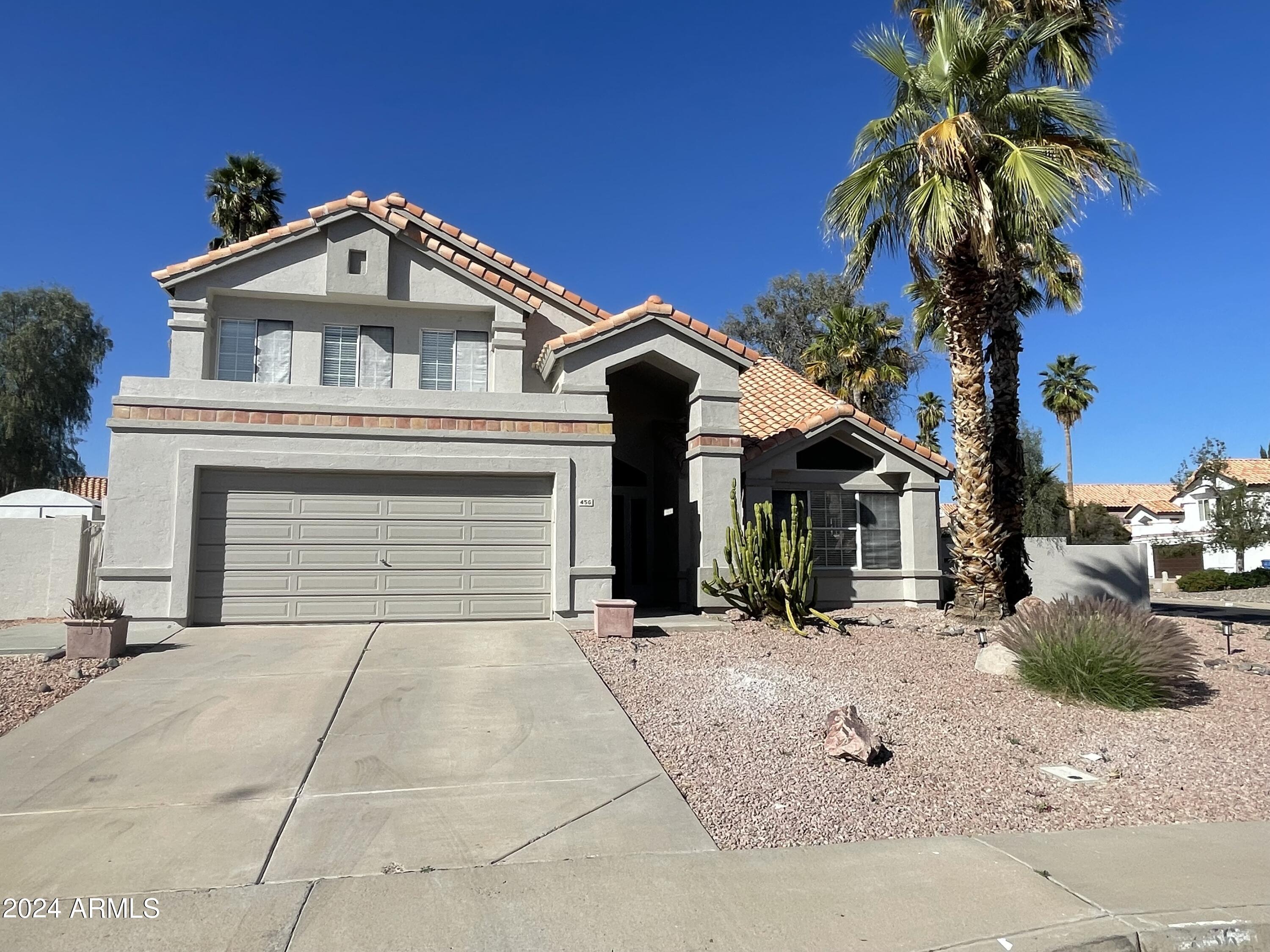 456 E SILVER CREEK Road
