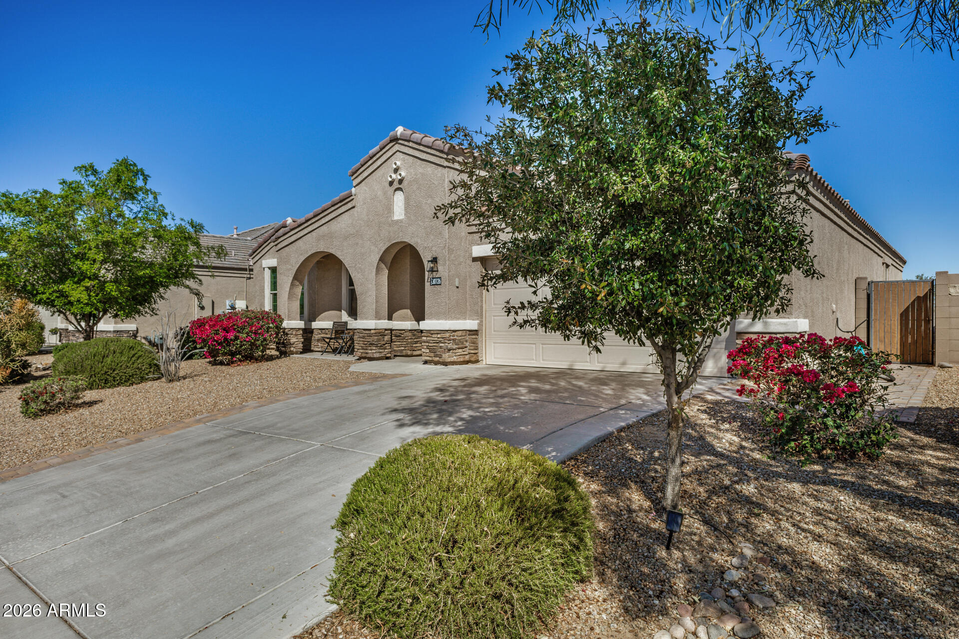 30126 W FAIRMOUNT Avenue