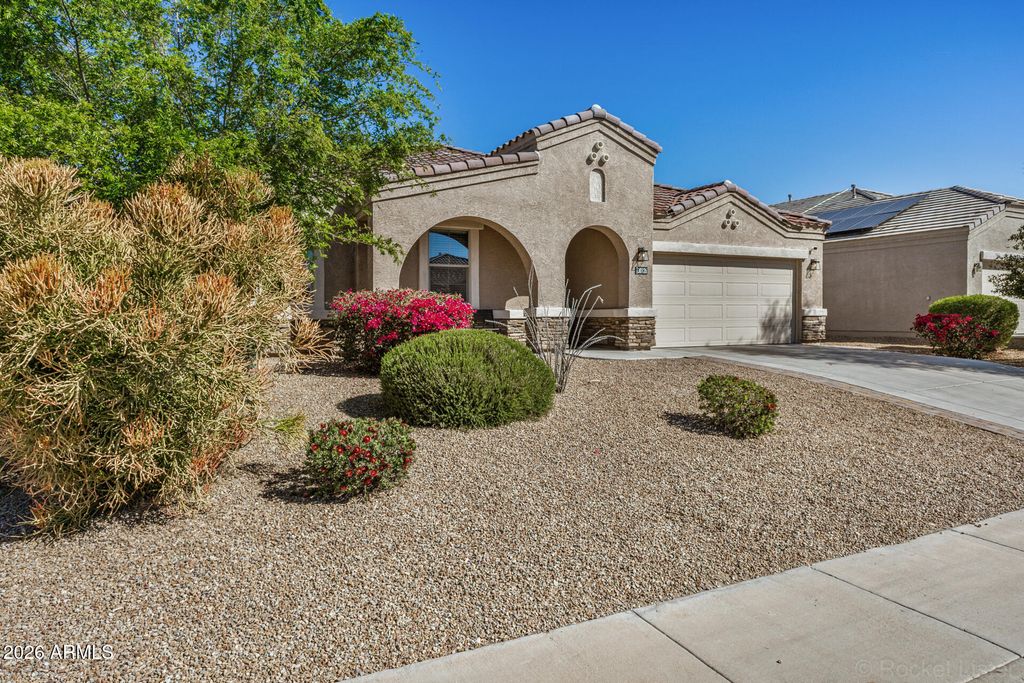 Photo of 30126 W Fairmount Avenue, Buckeye, AZ 85396 (MLS # 6990177)