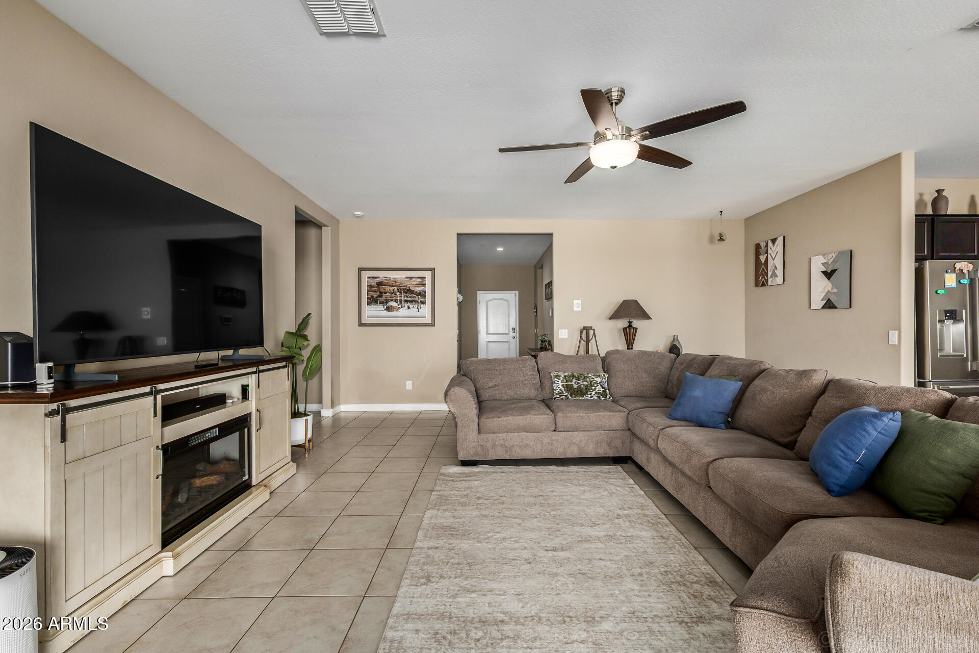 30126 W FAIRMOUNT Avenue