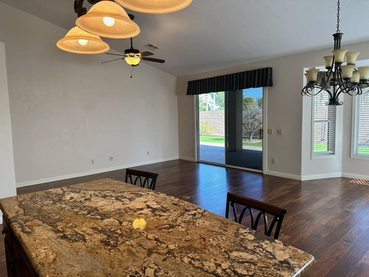 420 W Cherrywood Drive