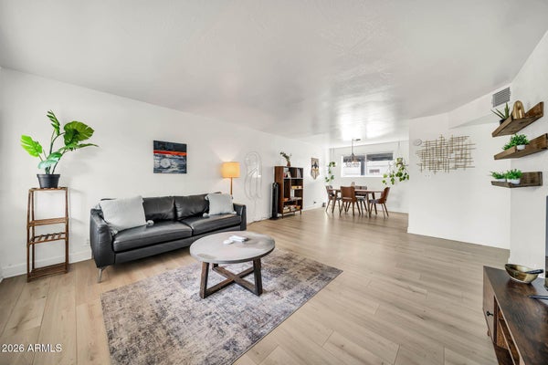 1111 E TURNEY AVE UNIT 3, PHOENIX, AZ 85014 - Image 51dfdcc4ac7cb133fe0d4acd2293d7d2/1322671044