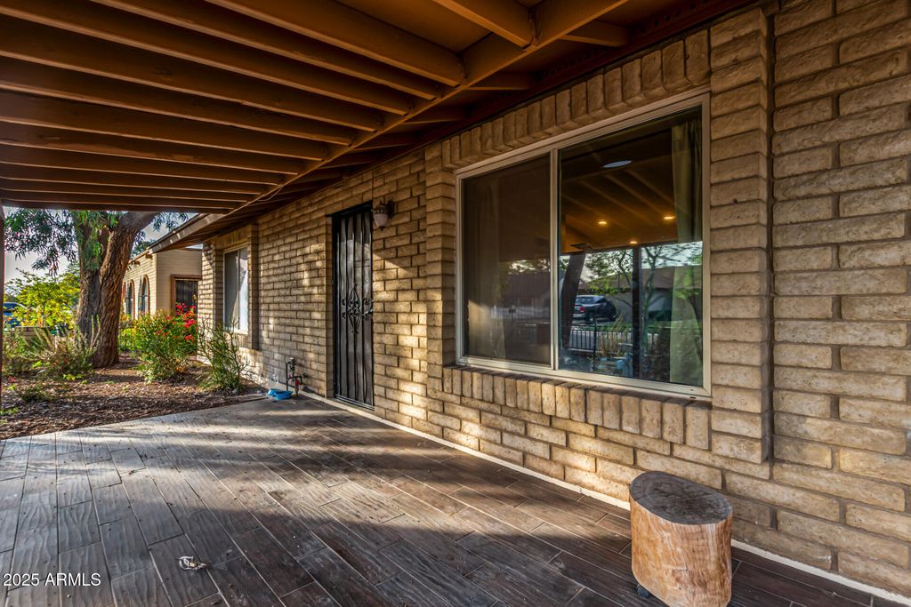 Photo of 5924 W Loma Lane, Glendale, AZ 85302 (MLS # 6962526)