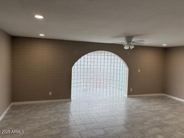 6532 W Medlock Drive