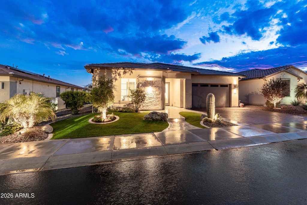 Photo of 13341 W Palo Brea Lane, Peoria, AZ 85383 (MLS # 6986024)