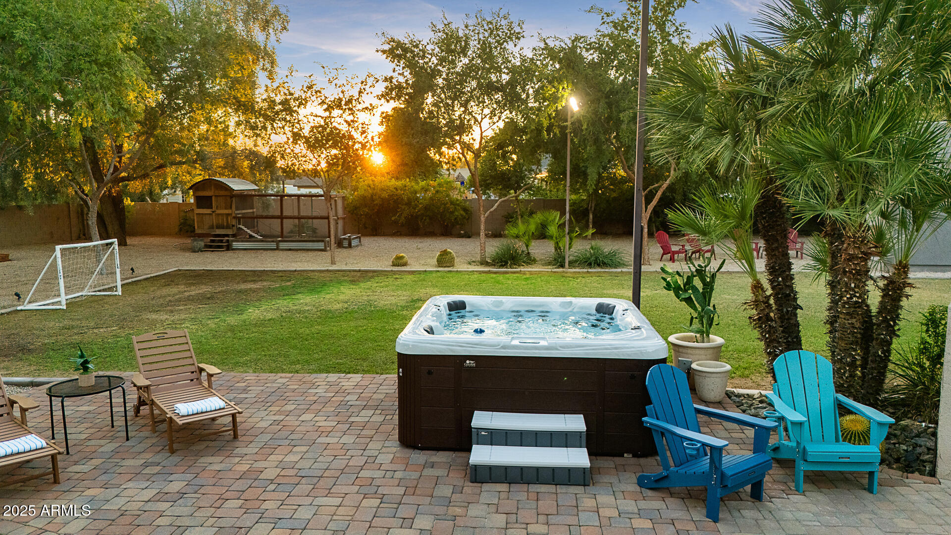 8433 E CHOLLA Street