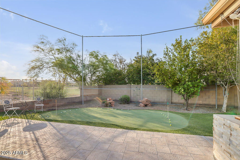 1038 S Palomino Creek Drive