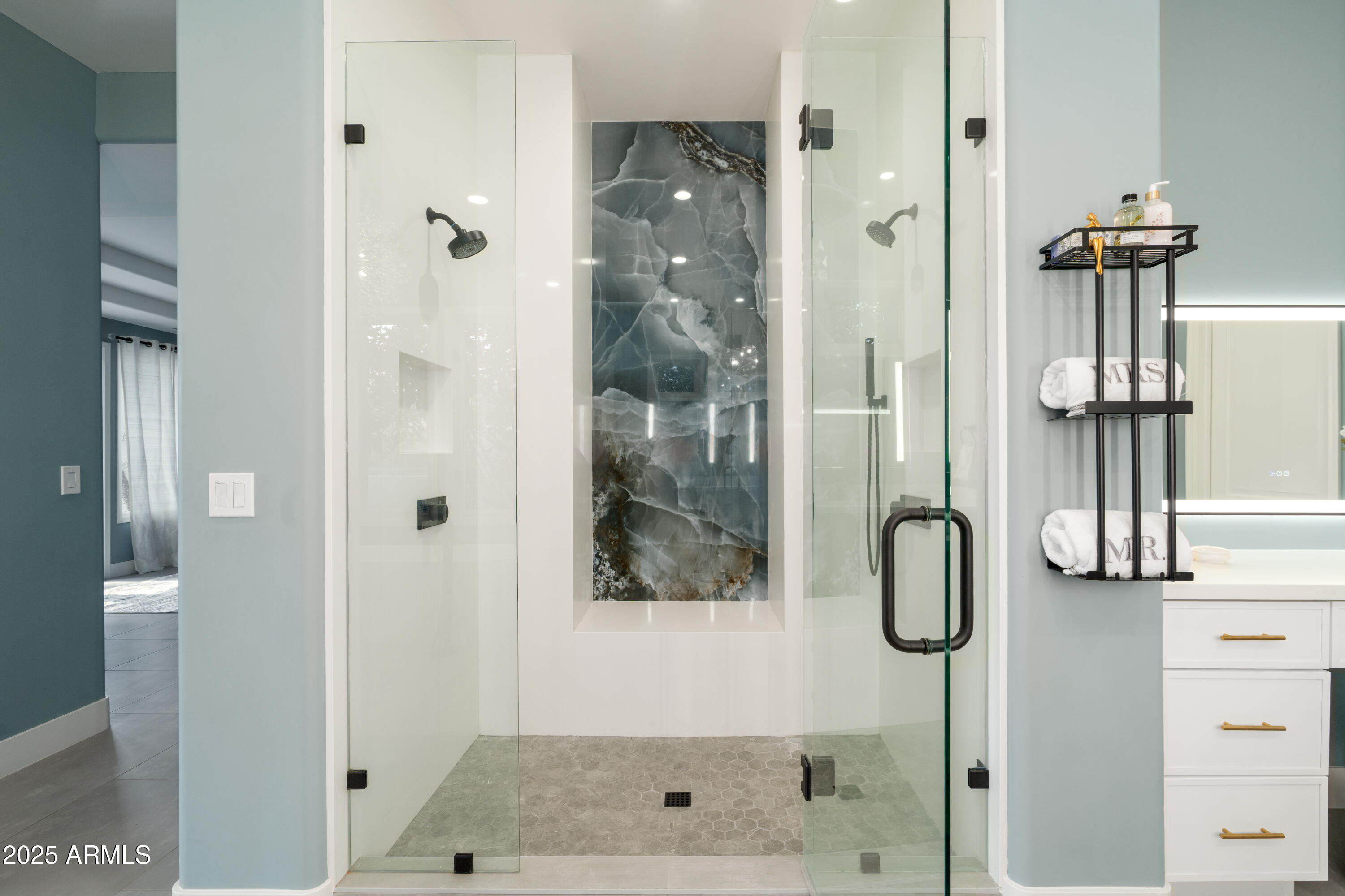SUNRIDGE CANYON - Residential