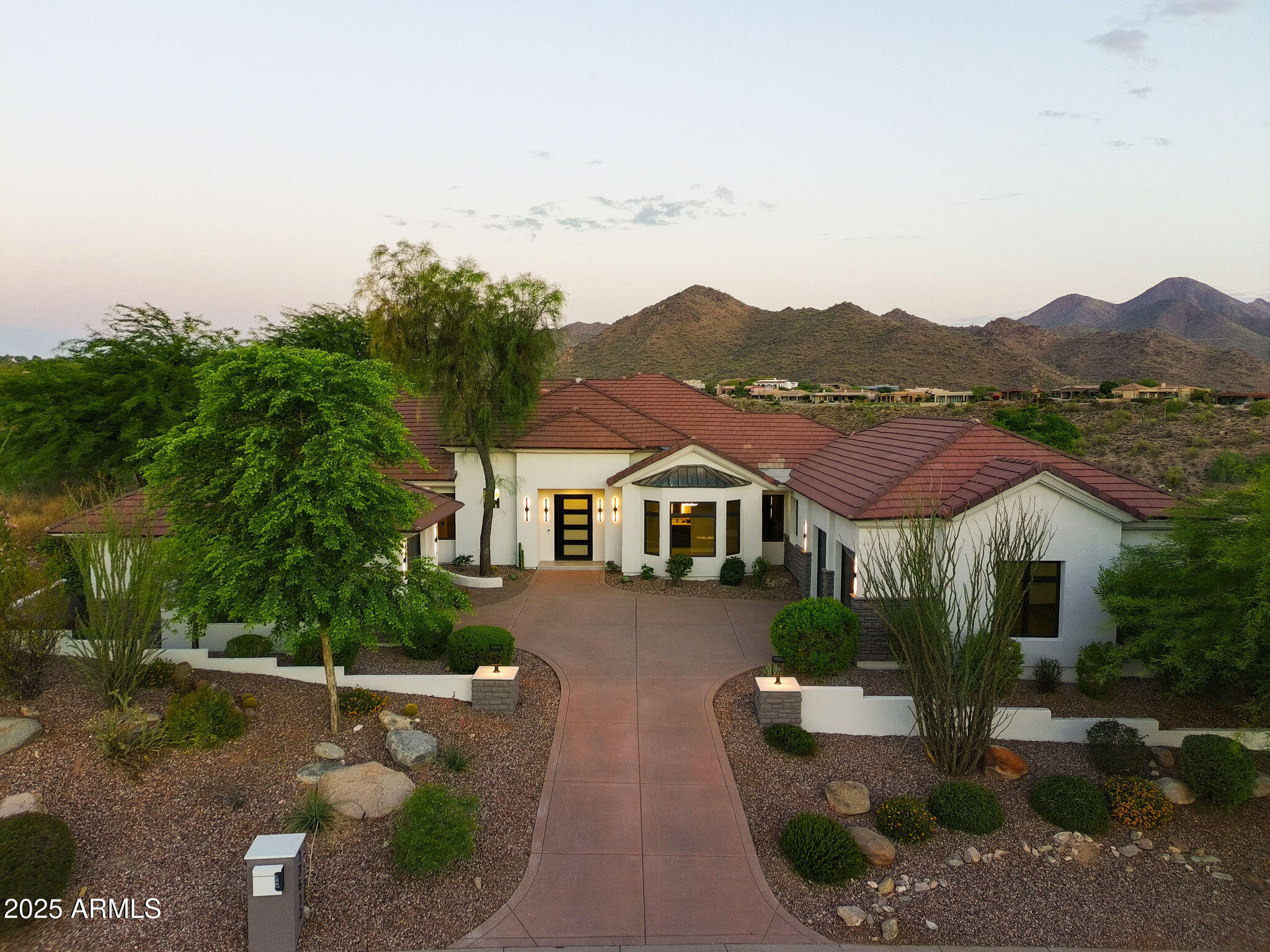 SUNRIDGE CANYON - Residential