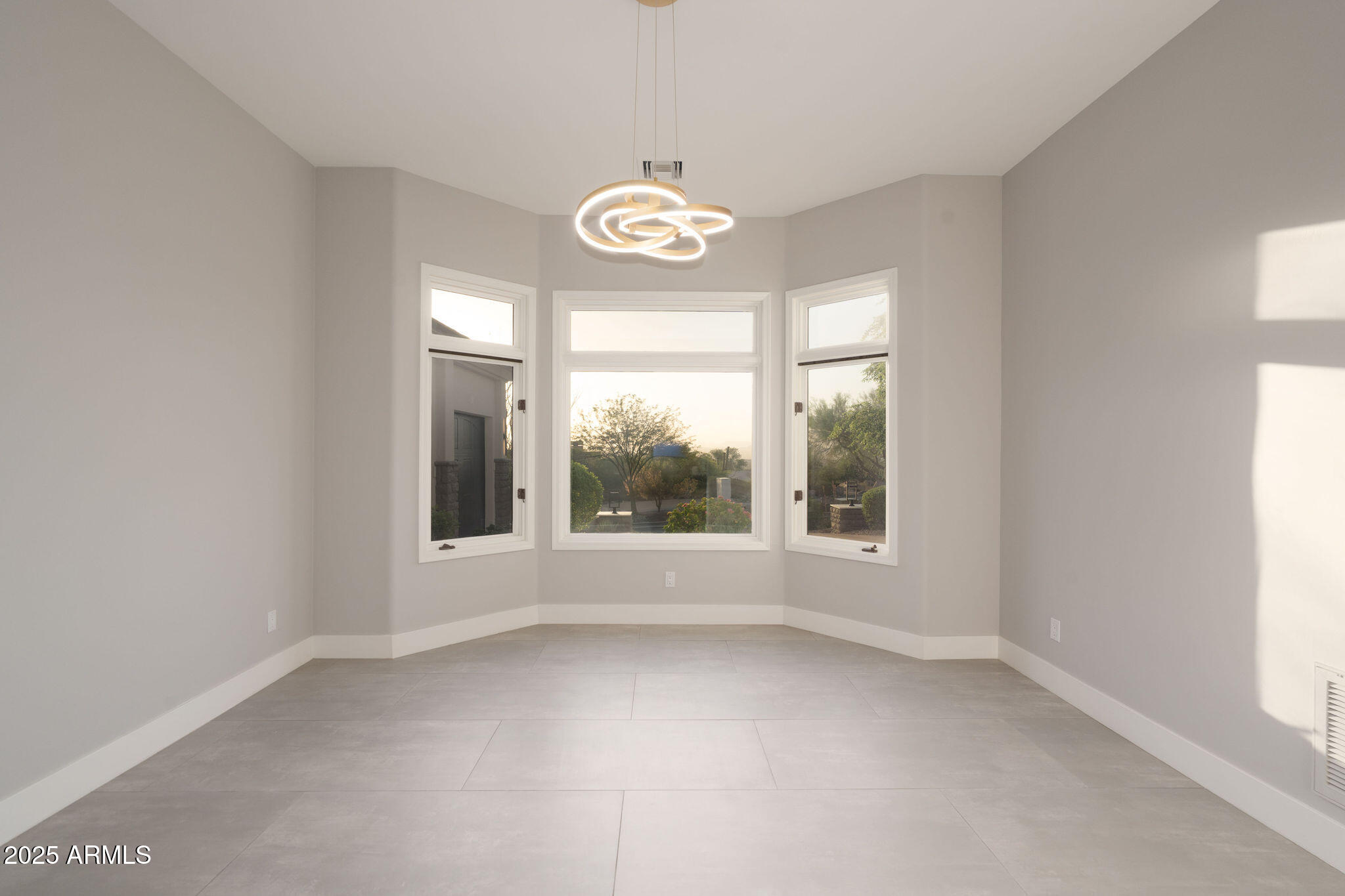 SUNRIDGE CANYON - Residential