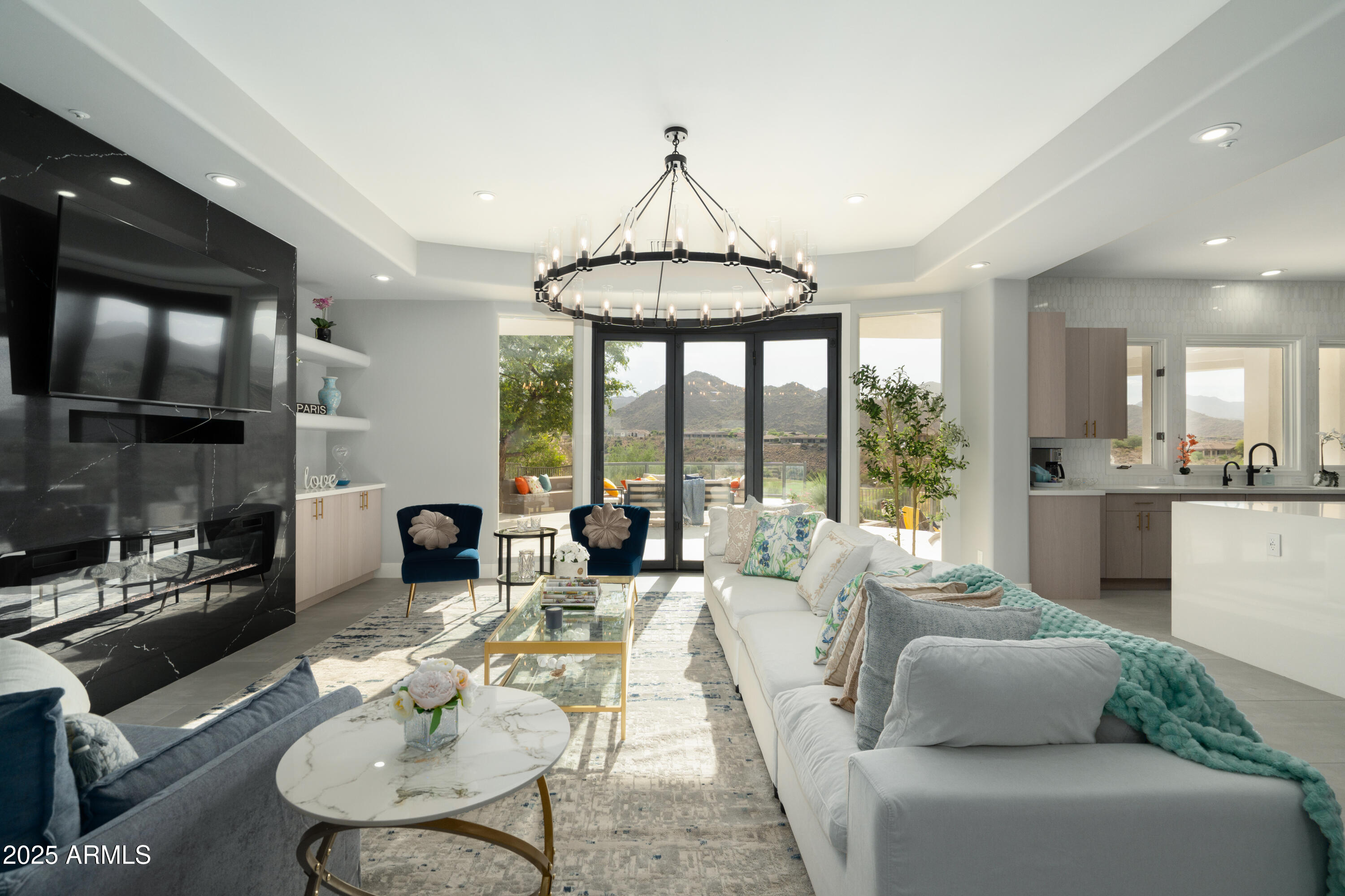 SUNRIDGE CANYON - Residential