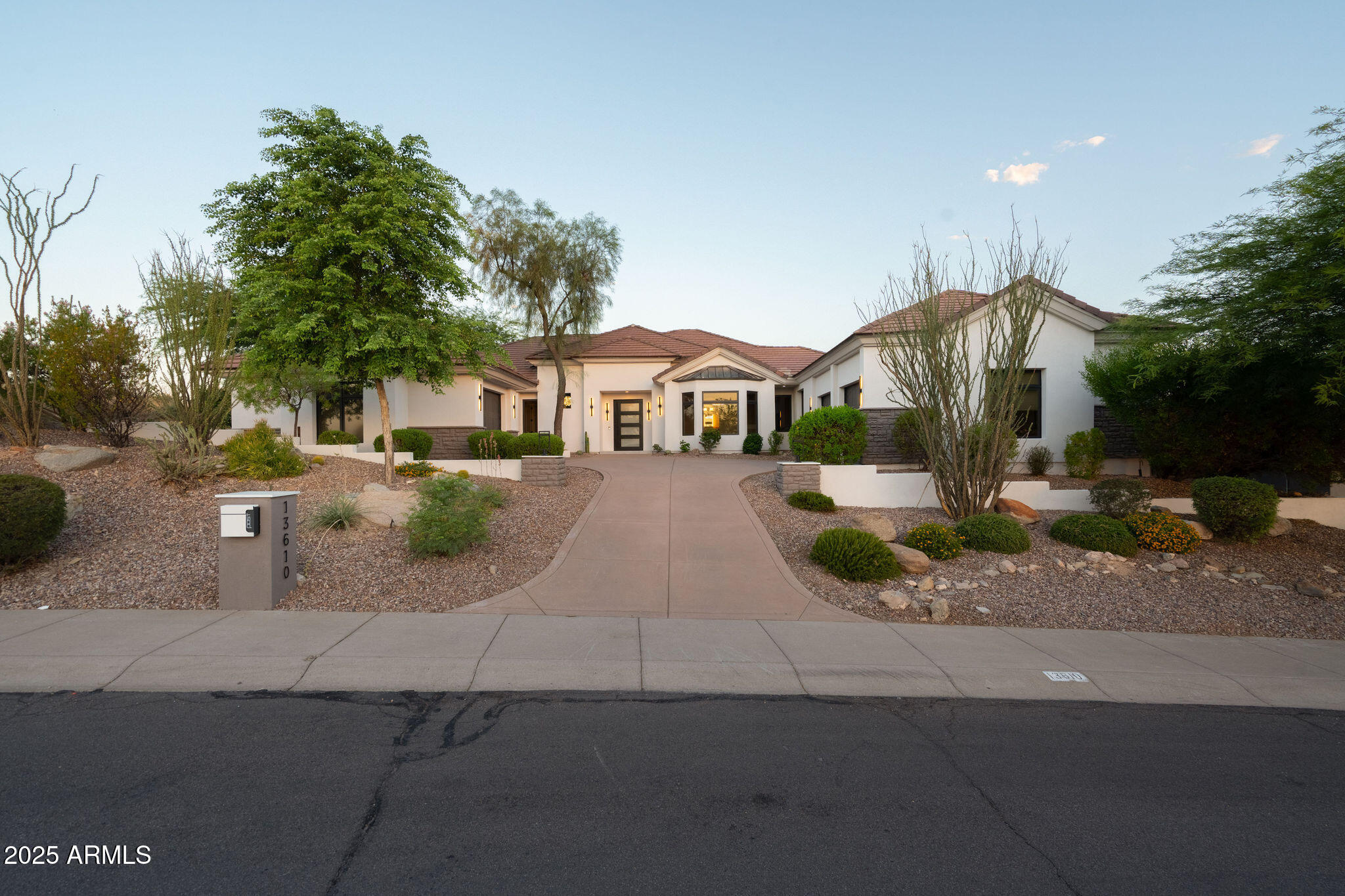13610 N Sunflower Drive