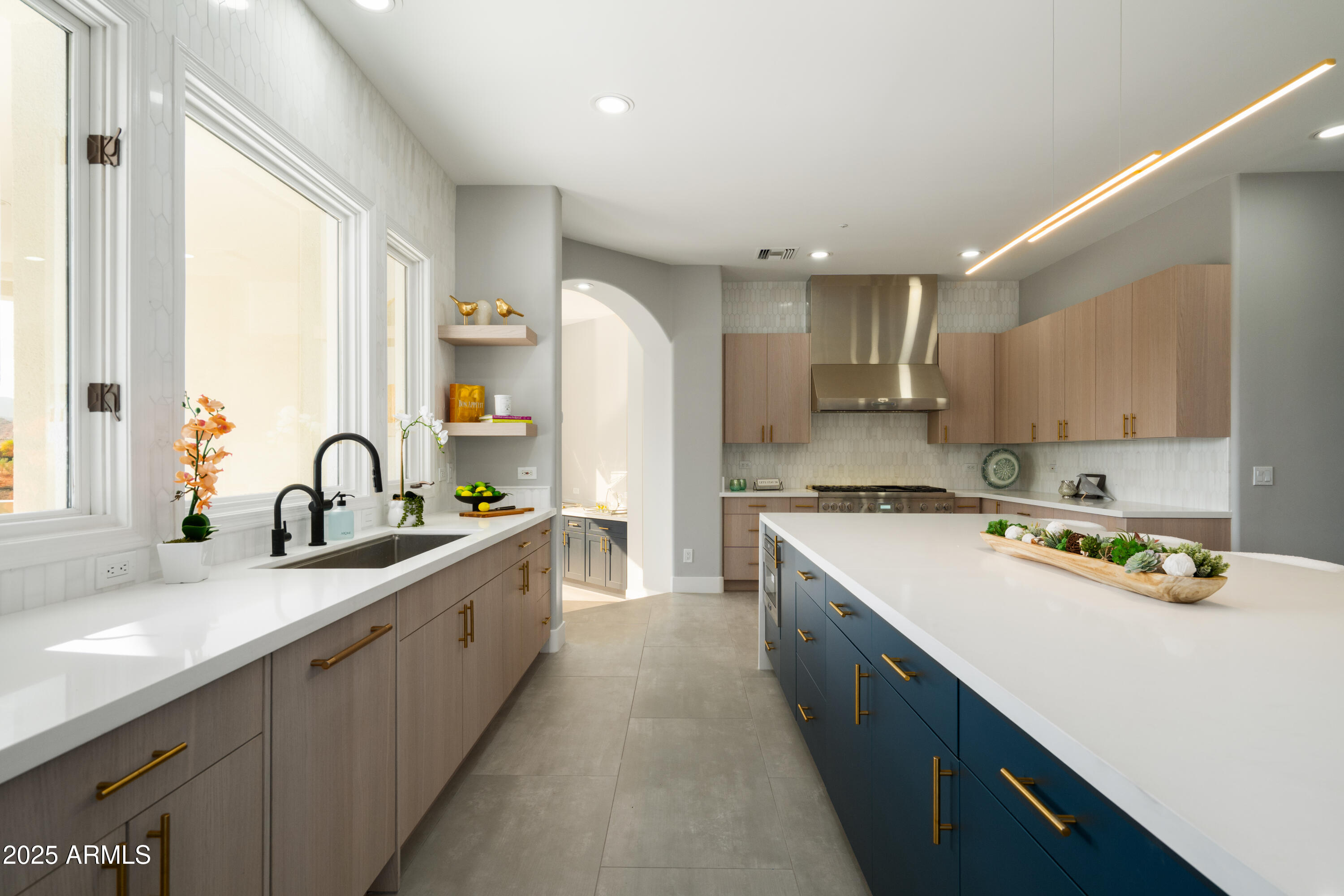 SUNRIDGE CANYON - Residential