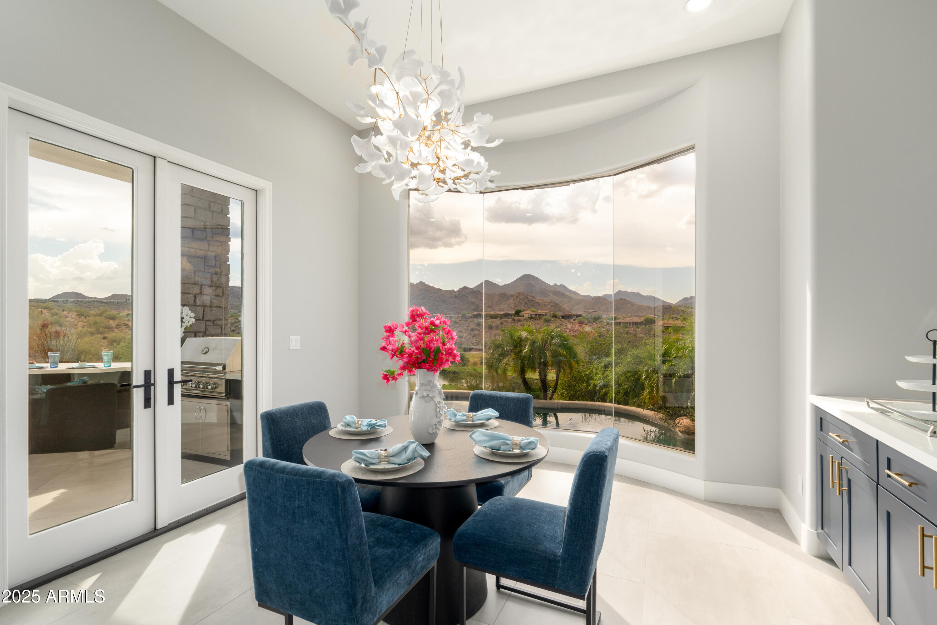 SUNRIDGE CANYON - Residential