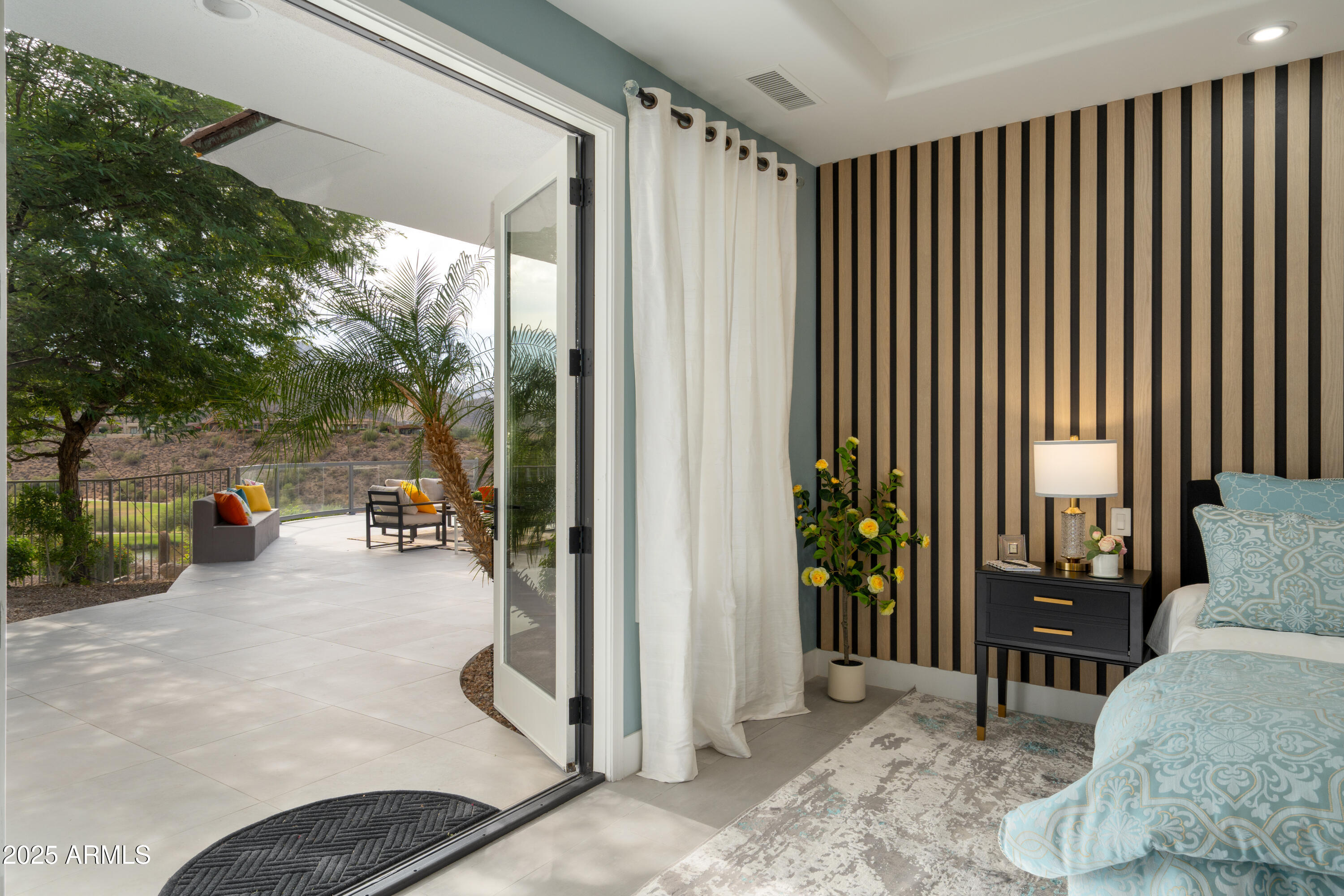 SUNRIDGE CANYON - Residential