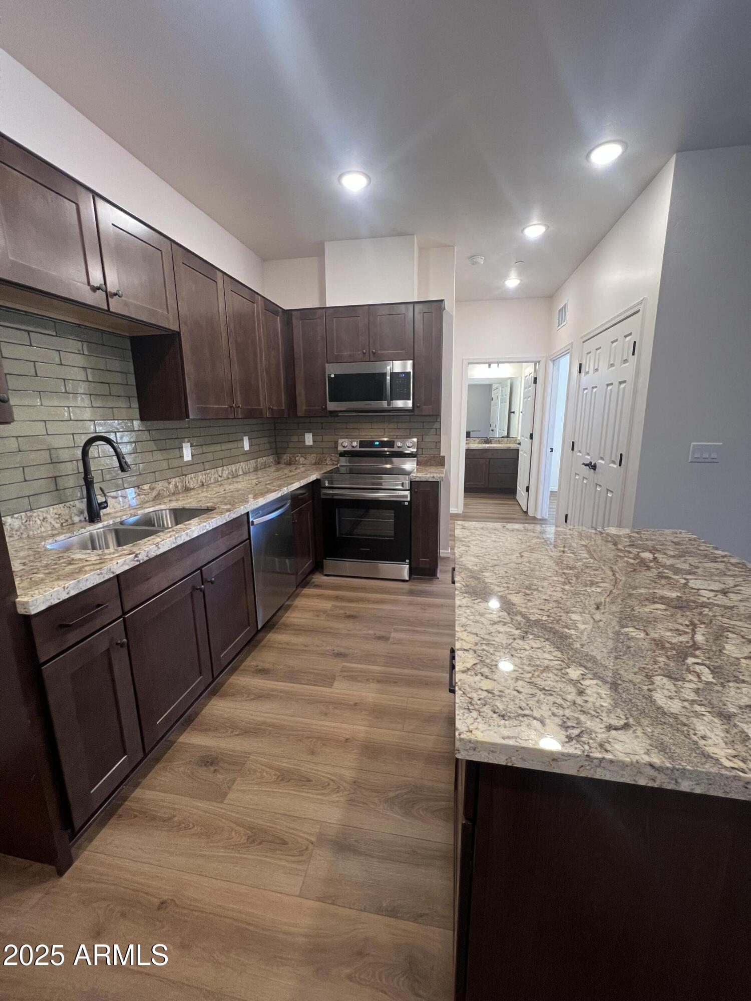 2950 W Presidio Drive 102